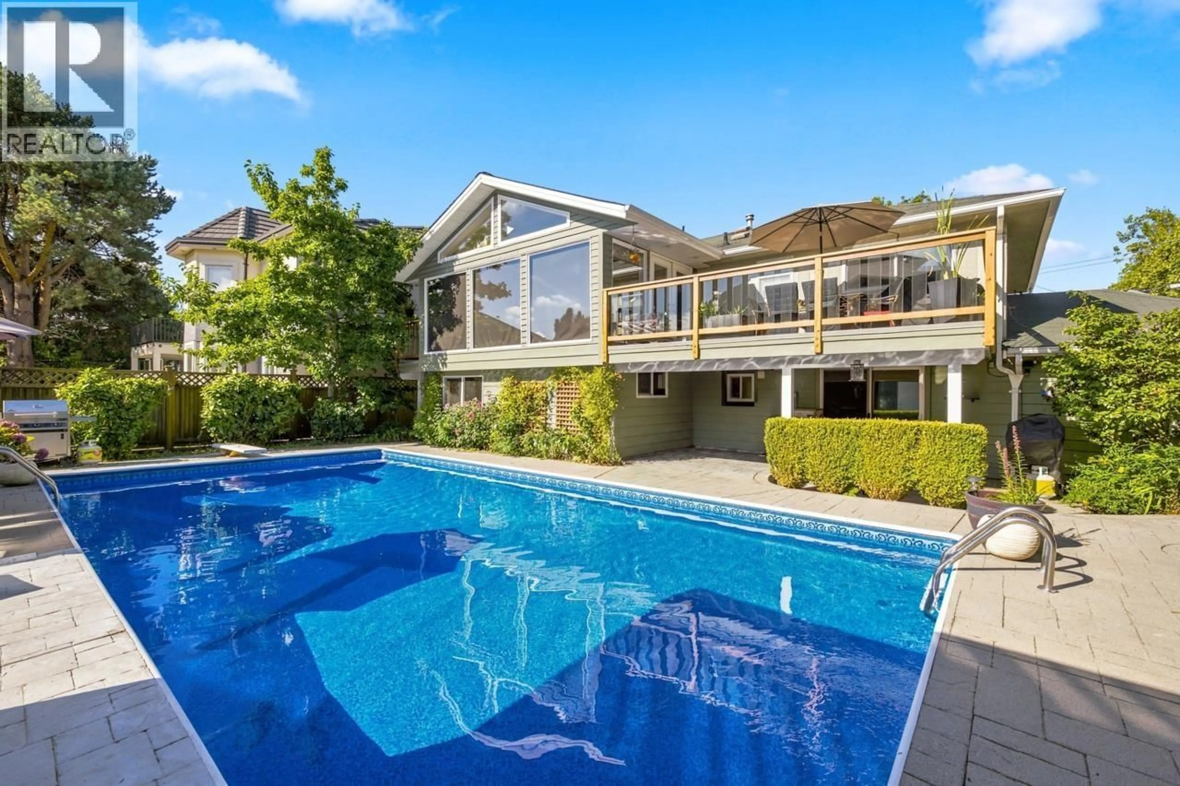 Pool for 9211 CHAPMOND CRESCENT, Richmond British Columbia V7E1M6