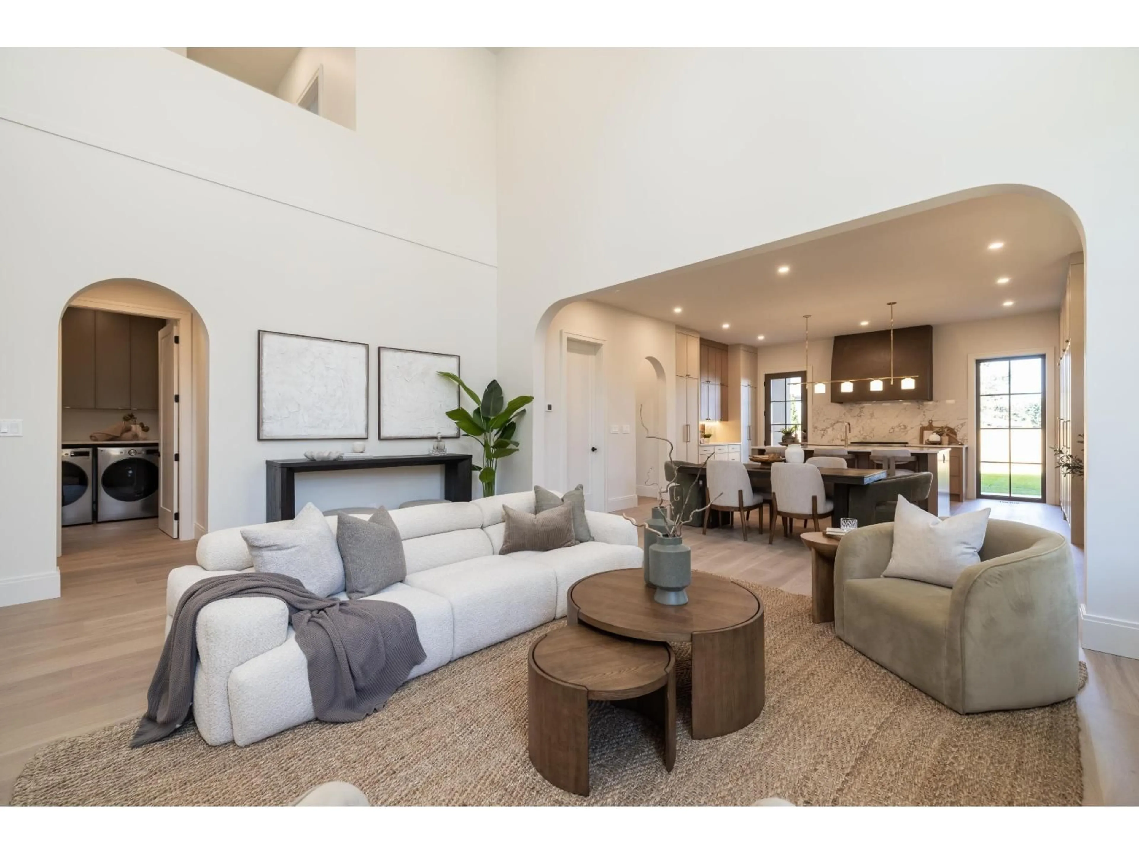 Living room with furniture, unknown for 2 - 23787 40 AVENUE, Langley British Columbia V2Z2J9