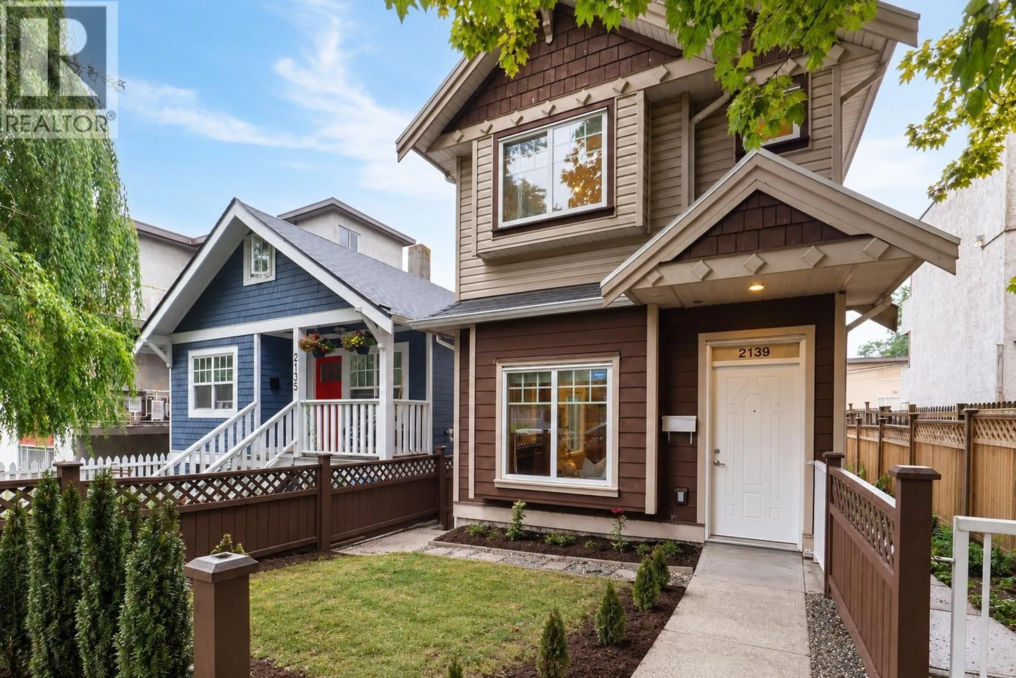 Home with vinyl exterior material, street for 2139 TRIUMPH STREET, Vancouver British Columbia V5L1L1