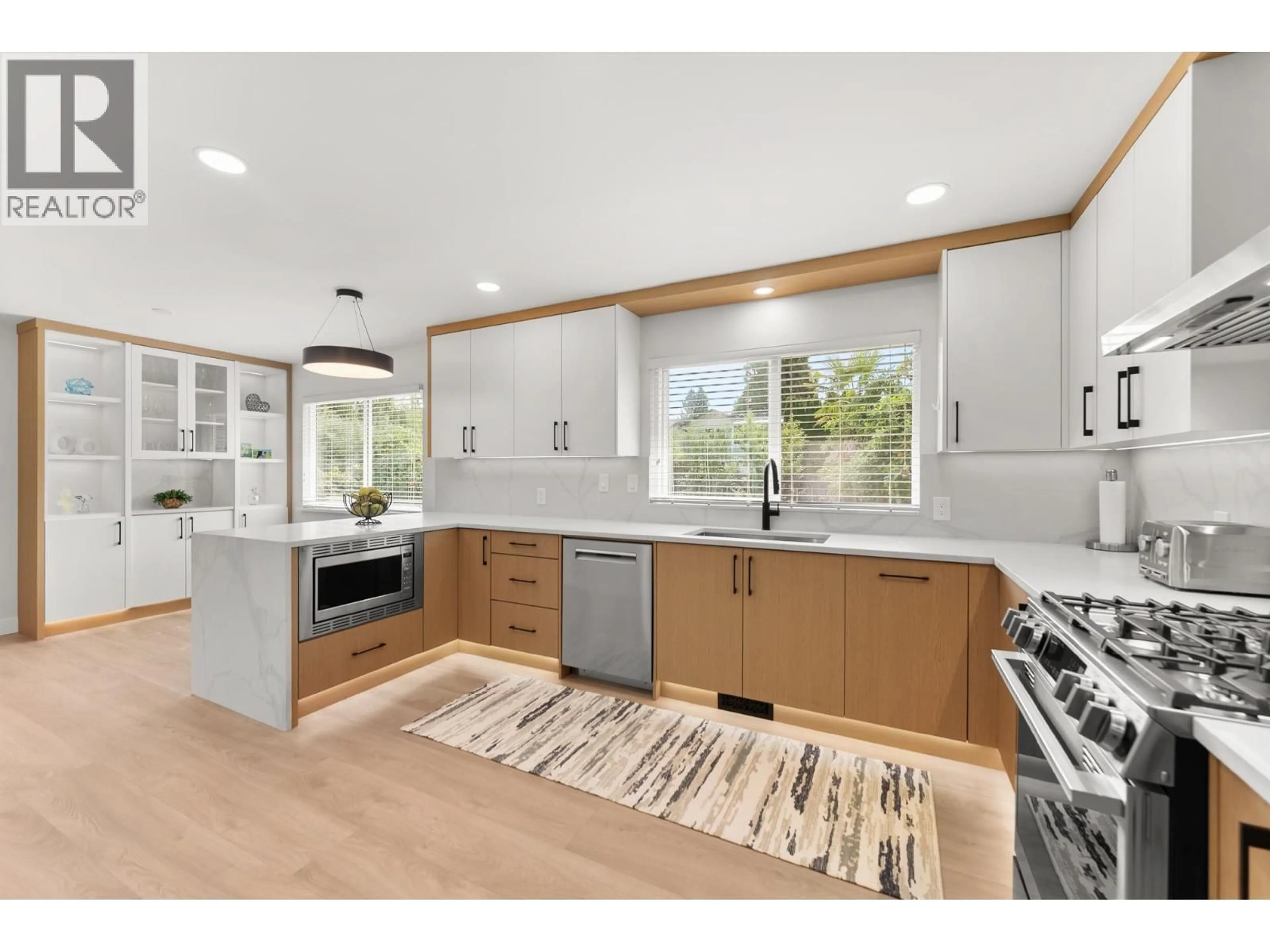 Open concept kitchen, unknown for 9152 KLENNER DRIVE, Burnaby British Columbia V3N4E5