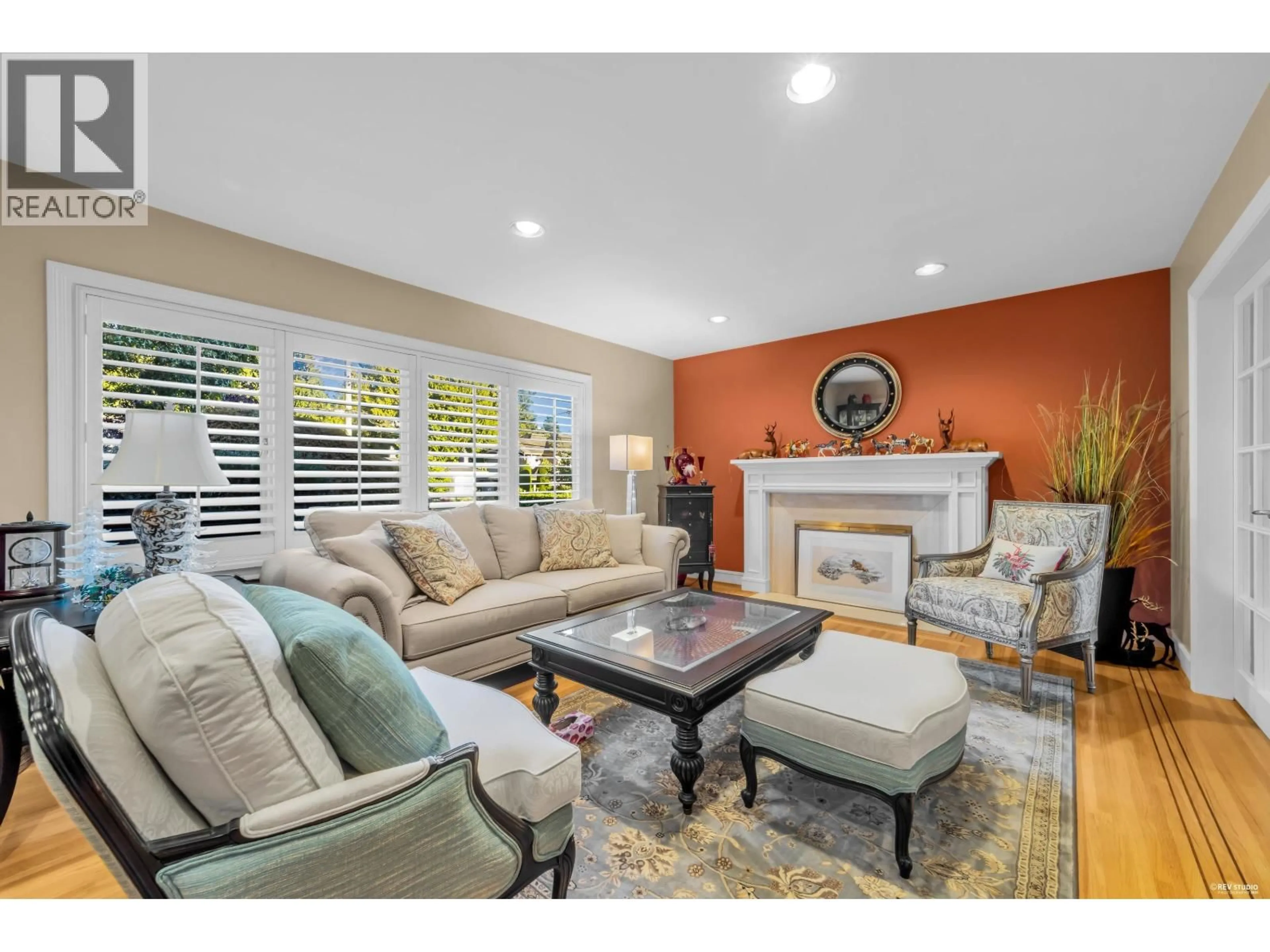 Living room with furniture, ceramic/tile floor for 5819 WALLACE STREET, Vancouver British Columbia V6N2A3