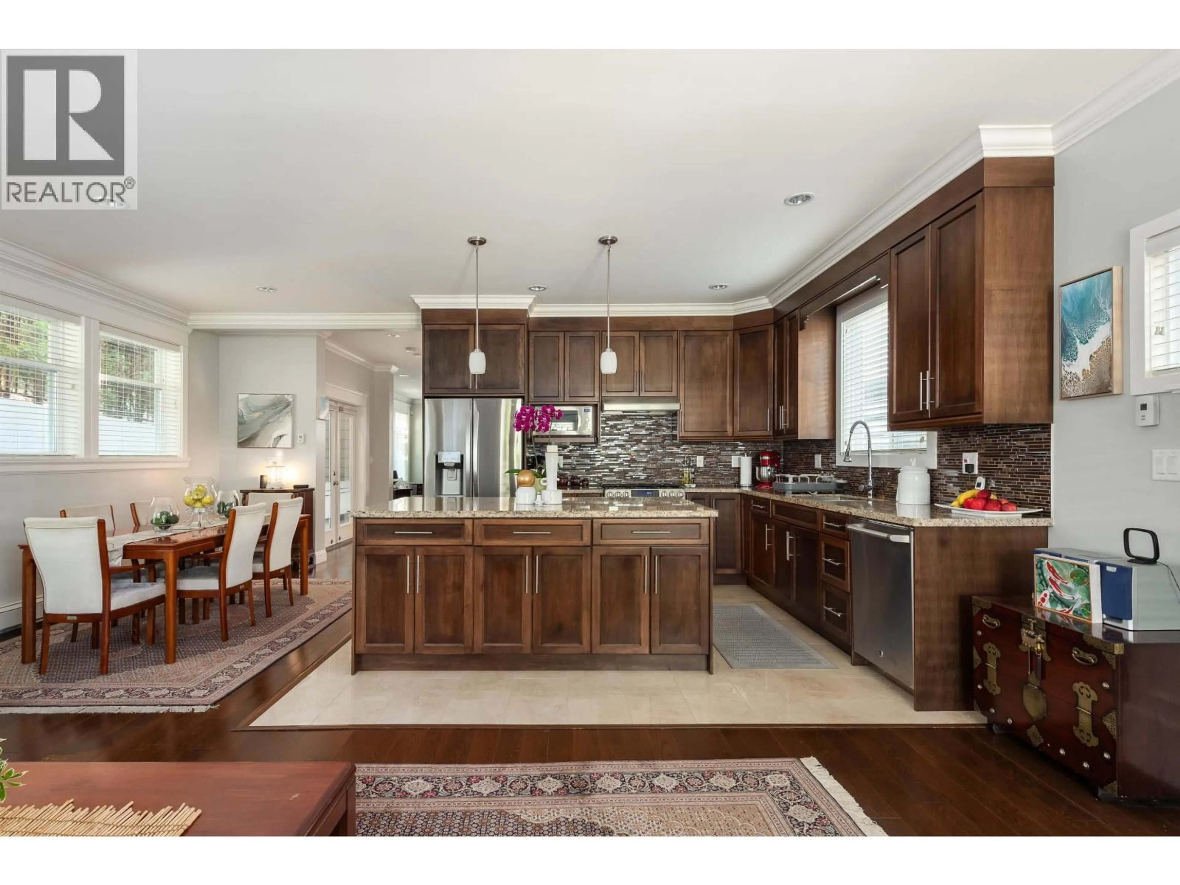 Open concept kitchen, unknown for 362 21ST STREET, North Vancouver British Columbia V7L3B8