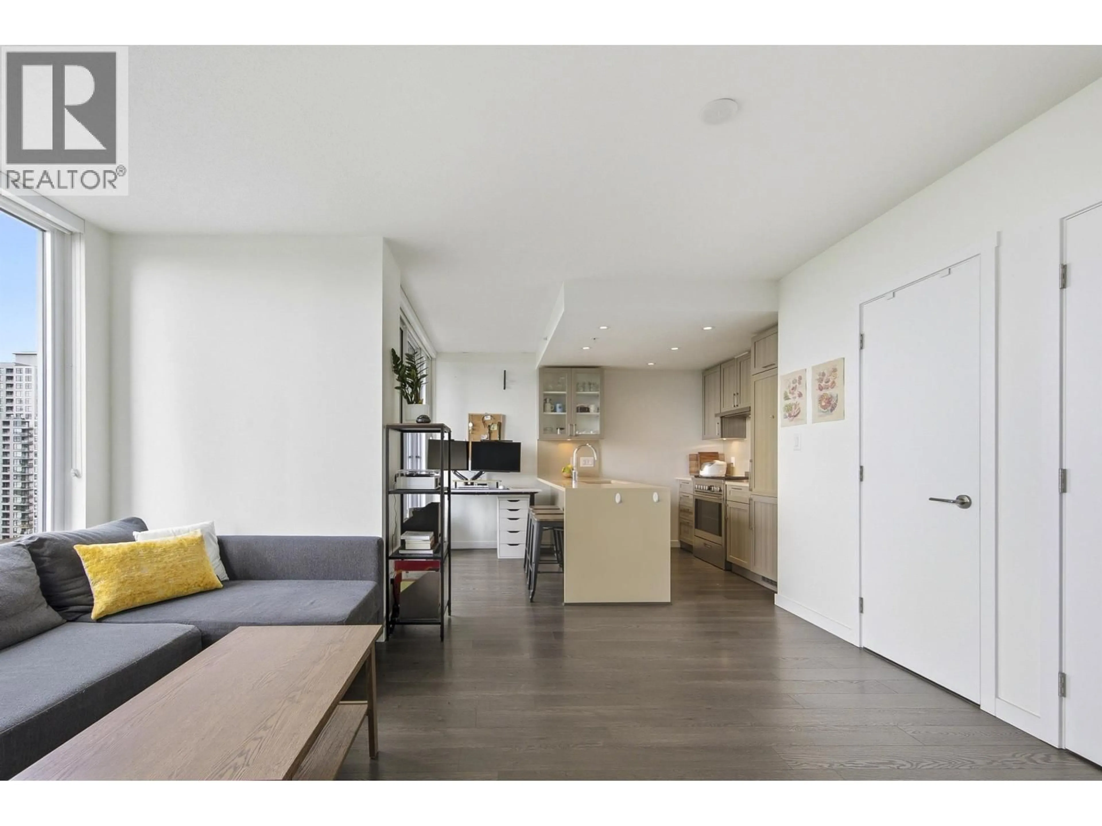 Unknown for 1104 - 5665 BOUNDARY ROAD, Vancouver British Columbia V5R0E4