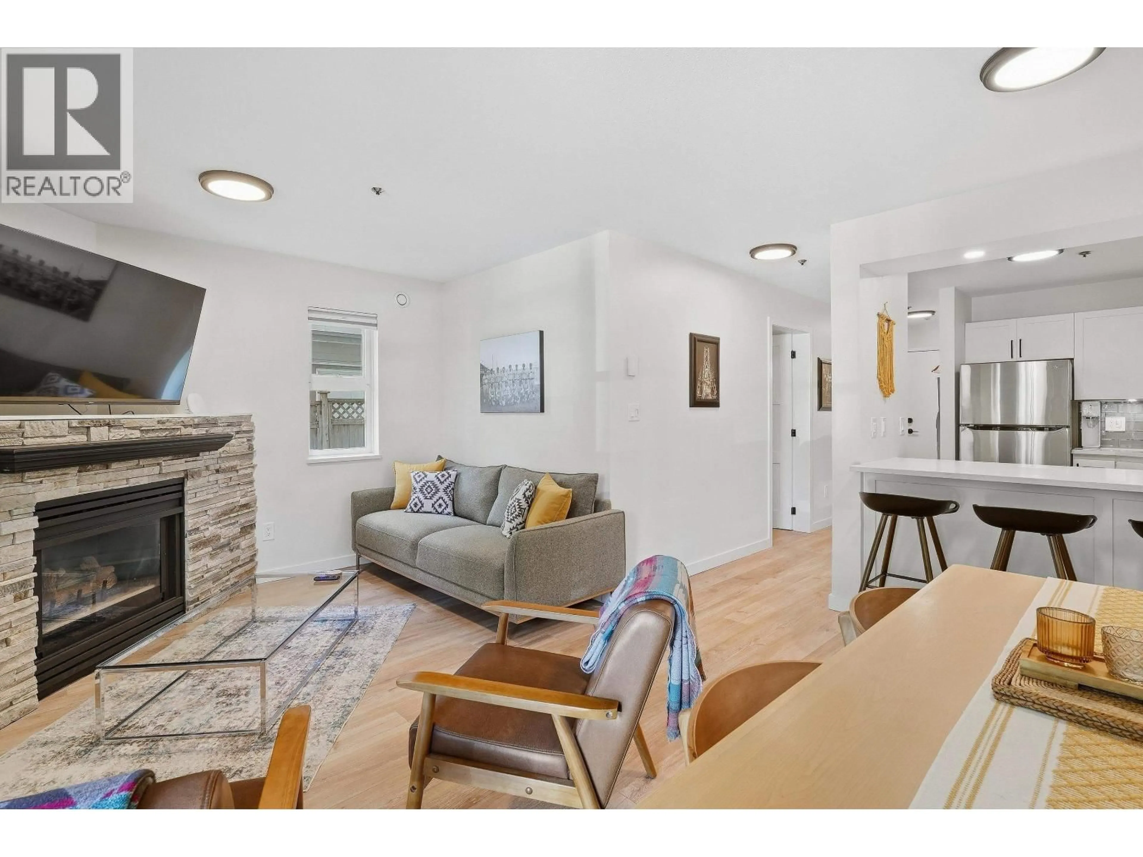 Living room with furniture, unknown for 2B - 1048 7TH AVENUE, Vancouver British Columbia V5T1P7