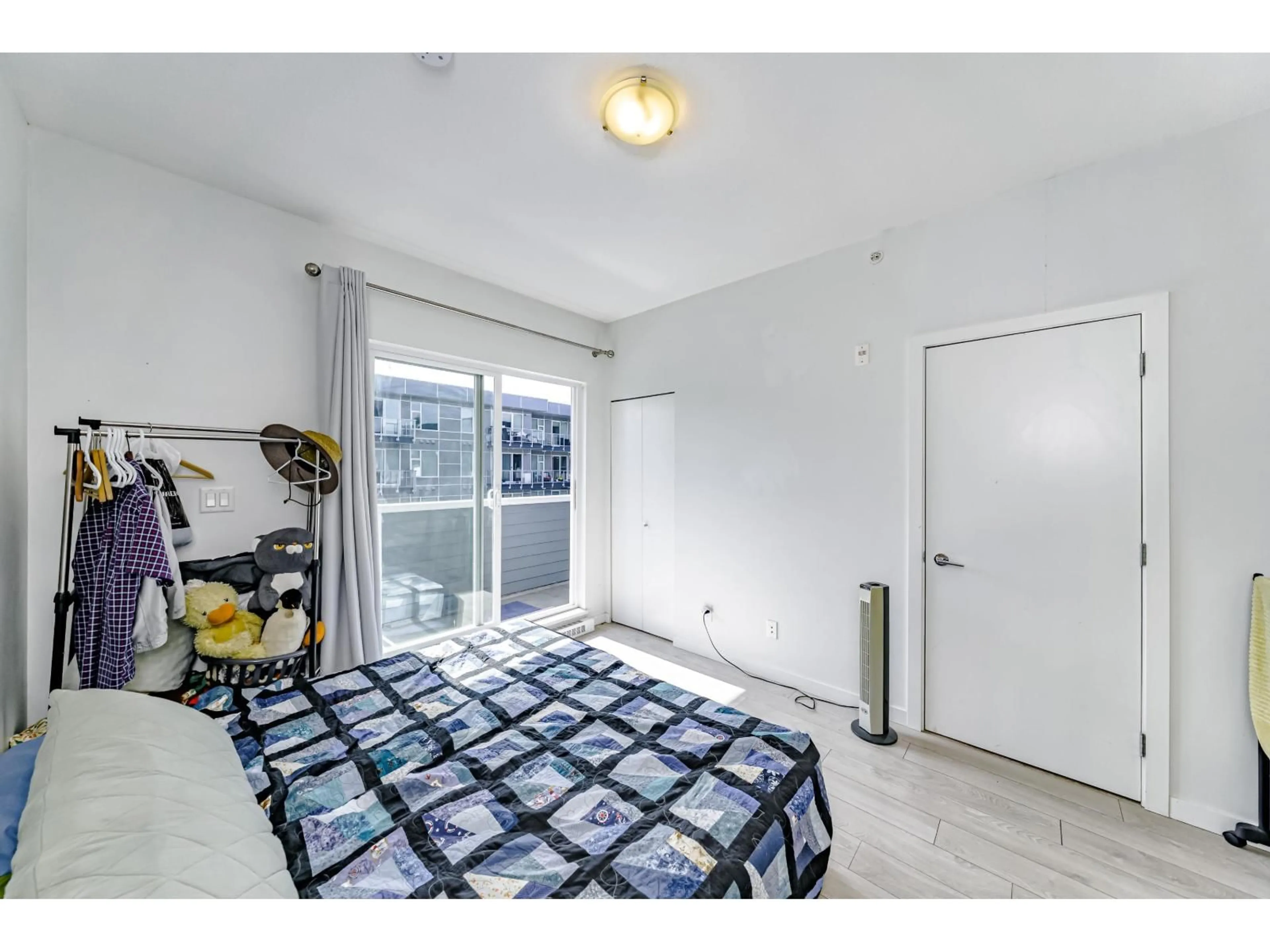 A pic of a room for 410 - 13678 GROSVENOR ROAD, Surrey British Columbia V3R5E2