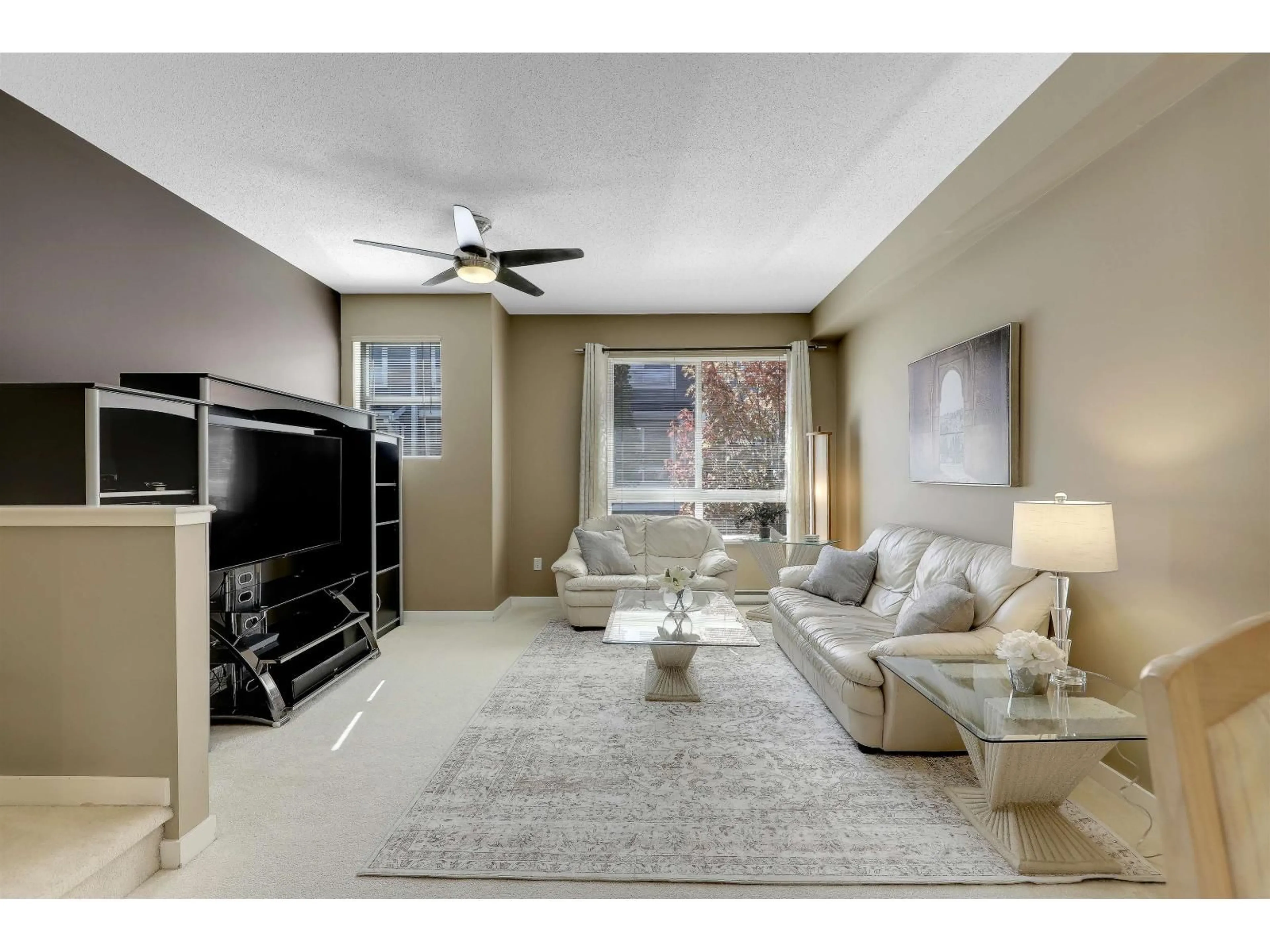 Living room with furniture, unknown for 53 - 2729 158 STREET, Surrey British Columbia V3Z1P4