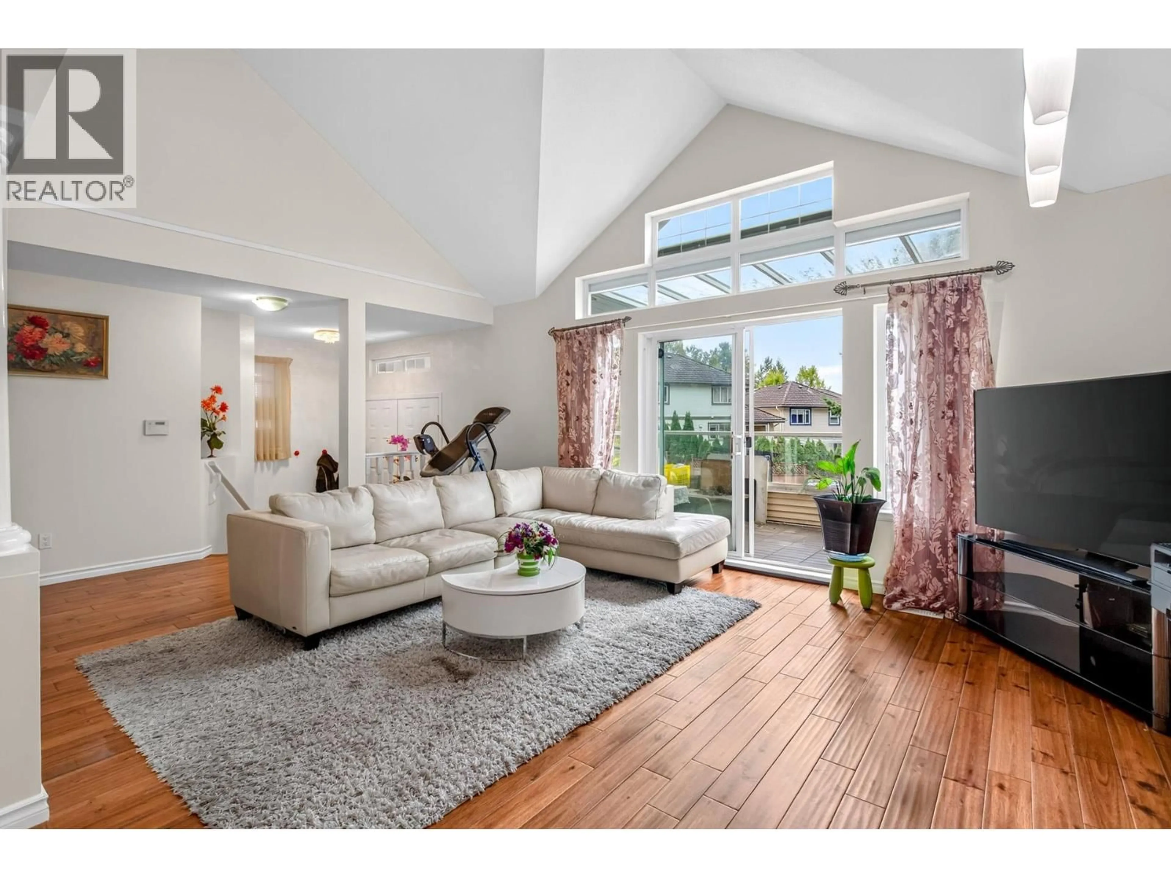 Living room with furniture, wood/laminate floor for 1599 PLATEAU CRESCENT, Coquitlam British Columbia V3E3B3
