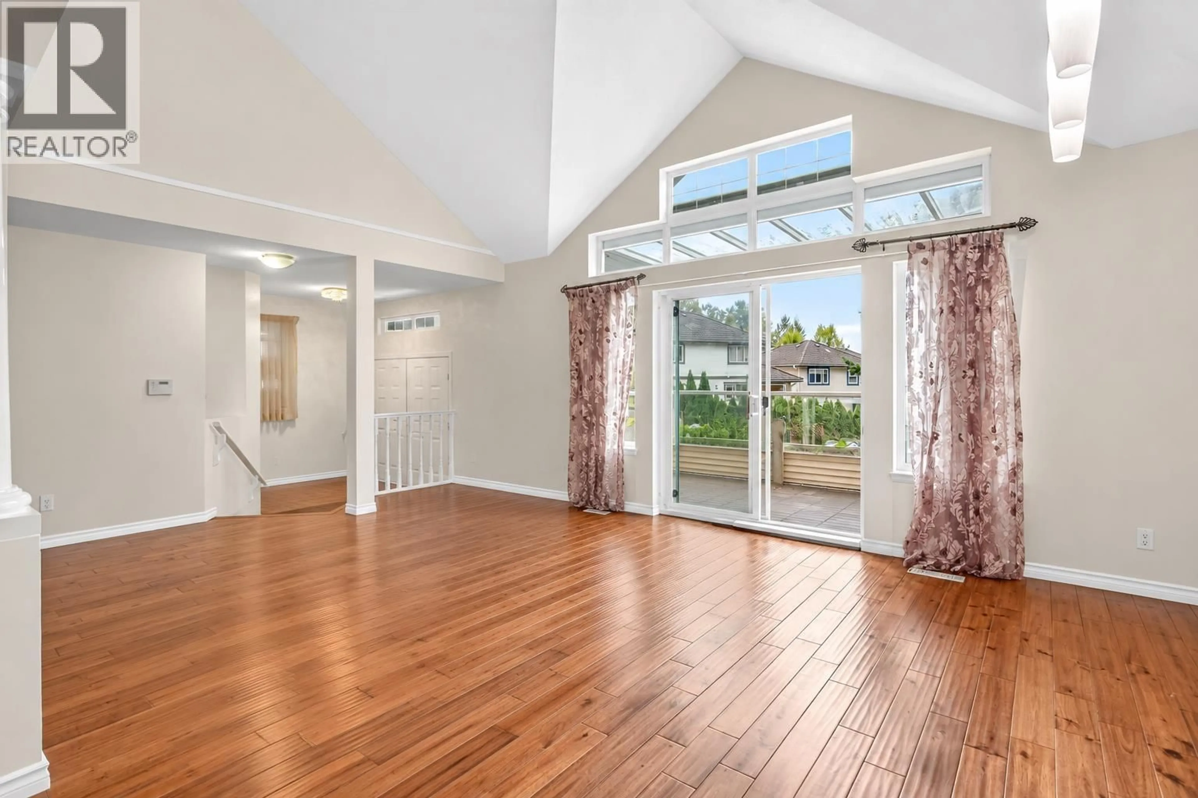 Unknown for 1599 PLATEAU CRESCENT, Coquitlam British Columbia V3E3B3