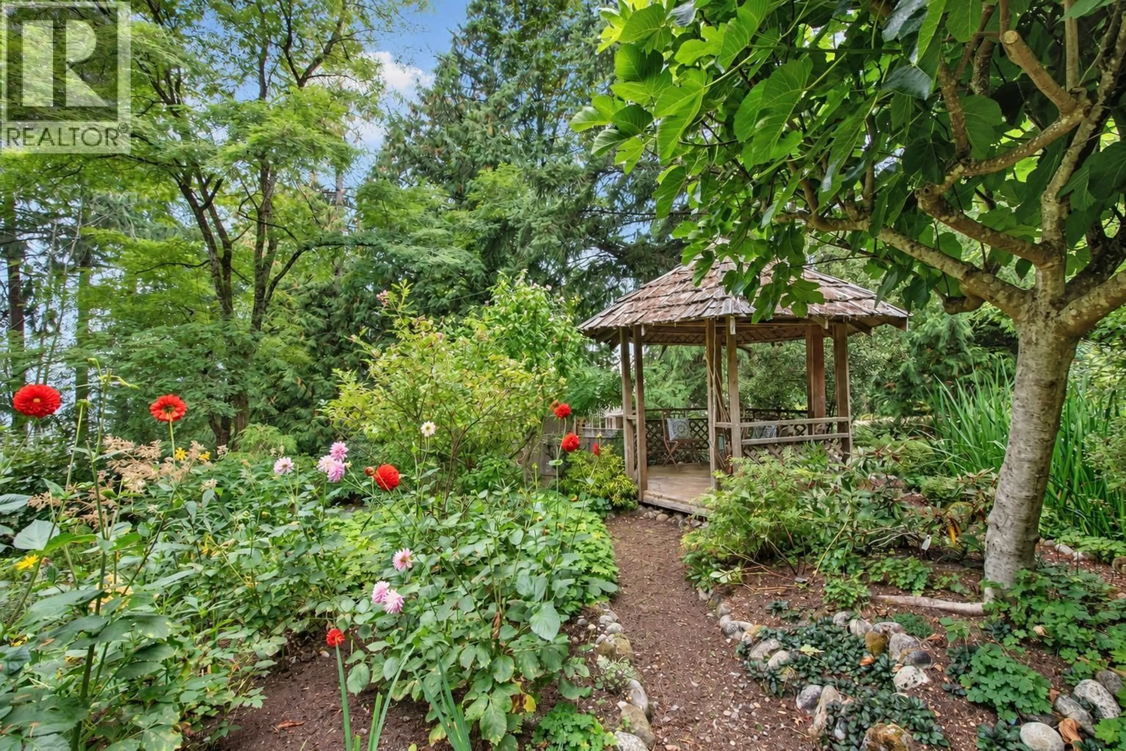 Patio, forest/trees view for 1305 GOWER POINT ROAD, Gibsons British Columbia V0N1V3