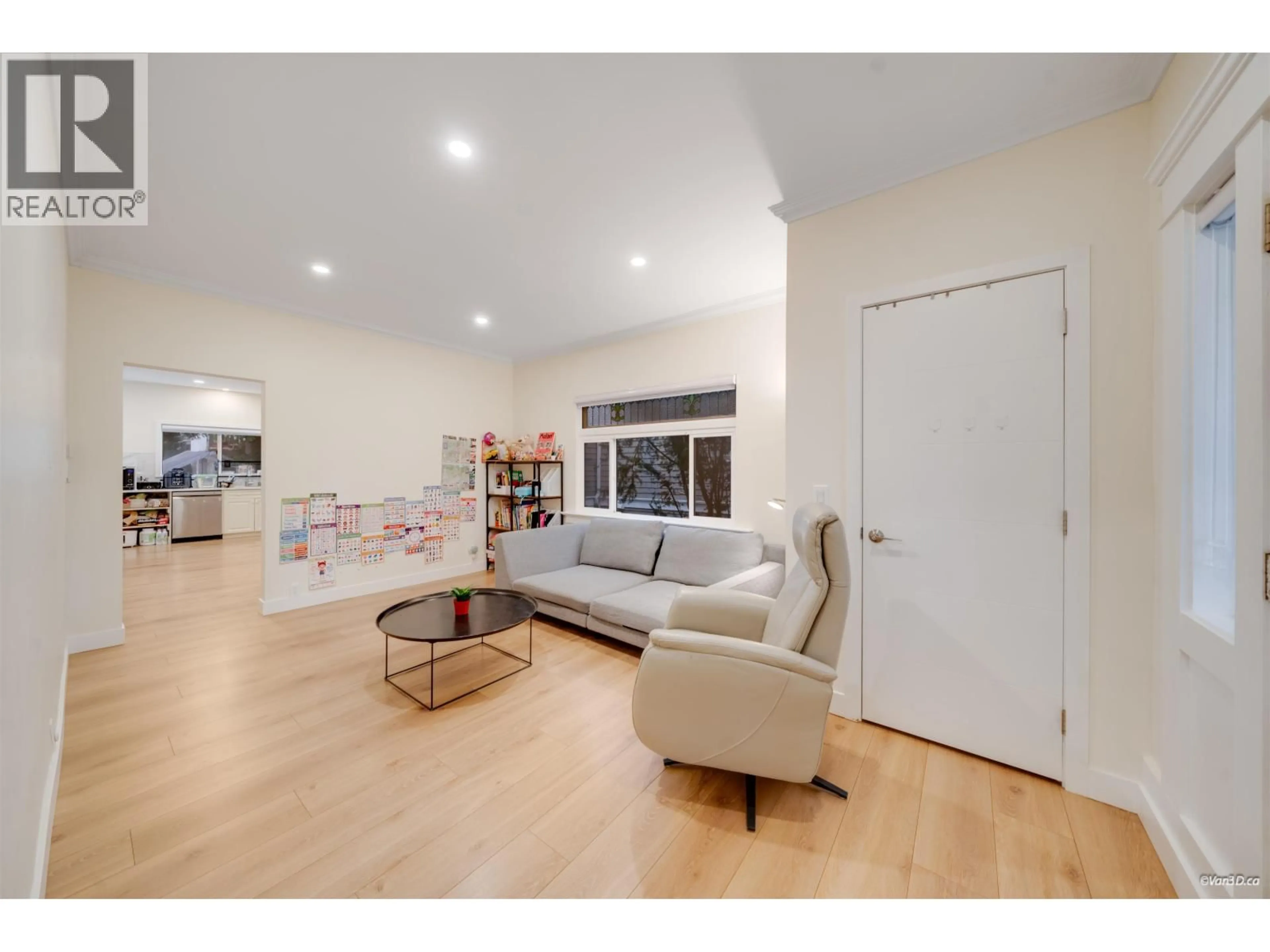 Living room with furniture, unknown for 2343 45TH AVENUE, Vancouver British Columbia V6M2J5