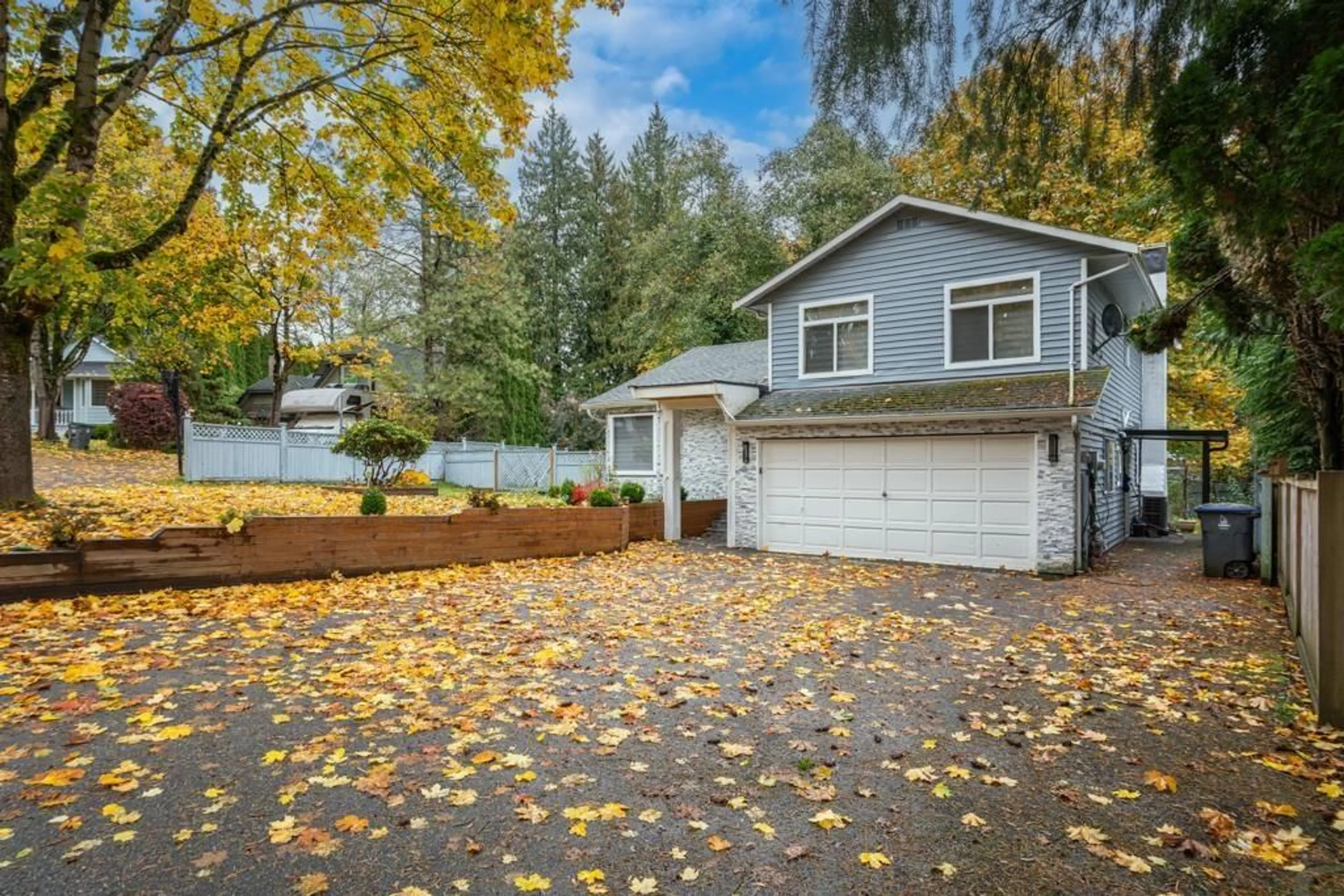 Unknown for 14346 68B AVENUE, Surrey British Columbia V3W8X1