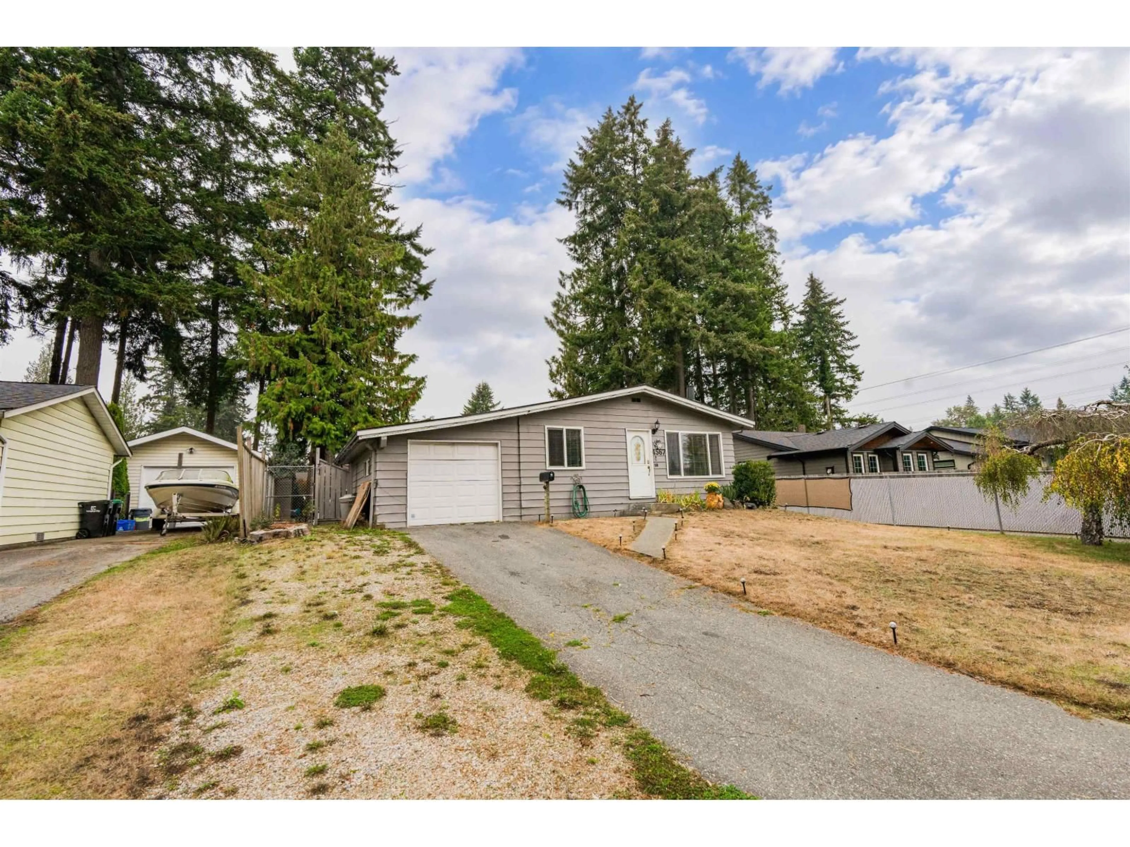Unknown for 4567 202 STREET, Langley British Columbia V3A6M6