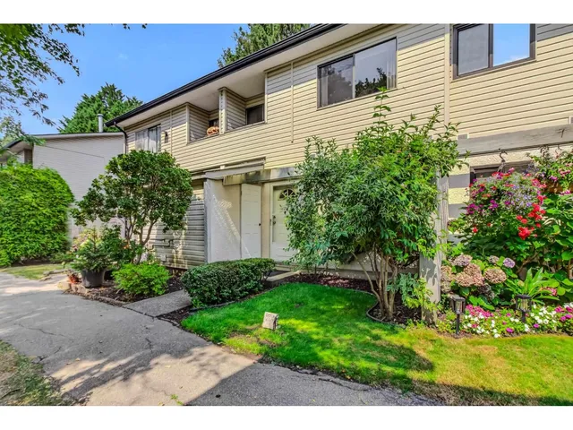 9 - 20390 53 AVENUE, Langley 2