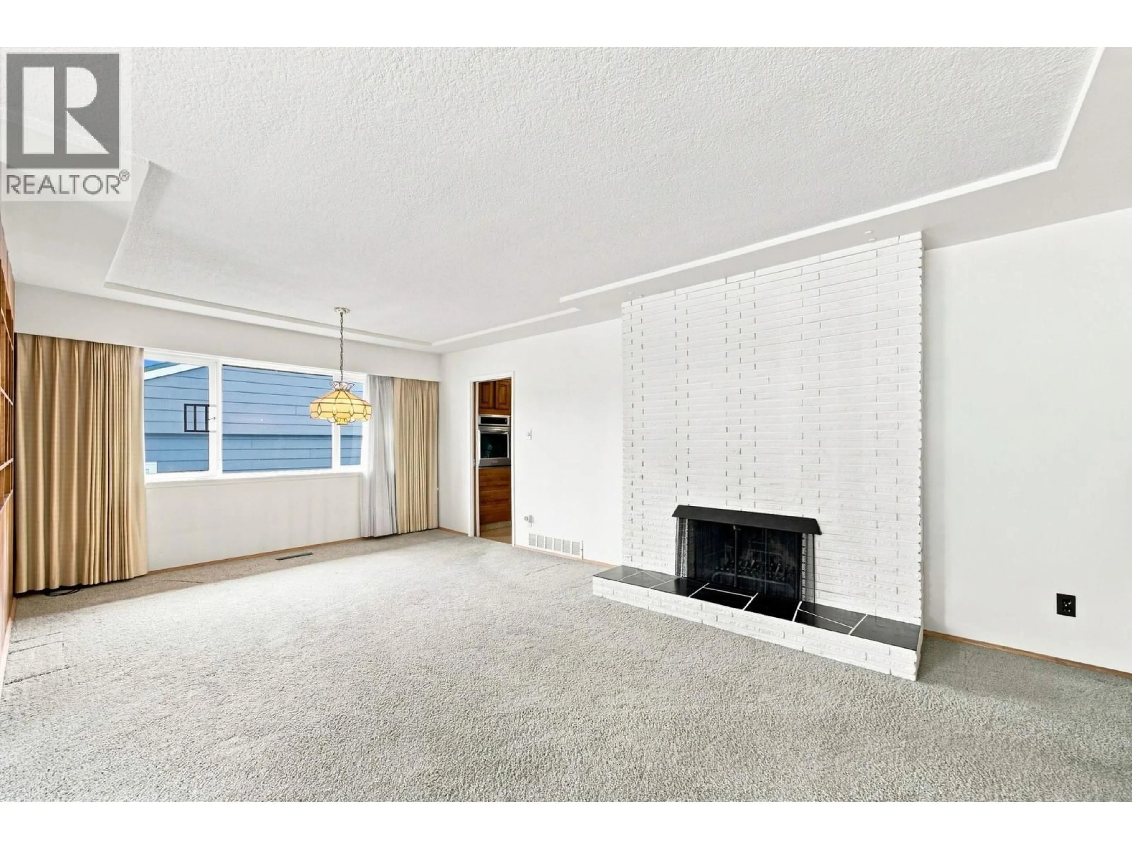A pic of a room for 535 AILSA AVENUE, Port Moody British Columbia V3H1A5