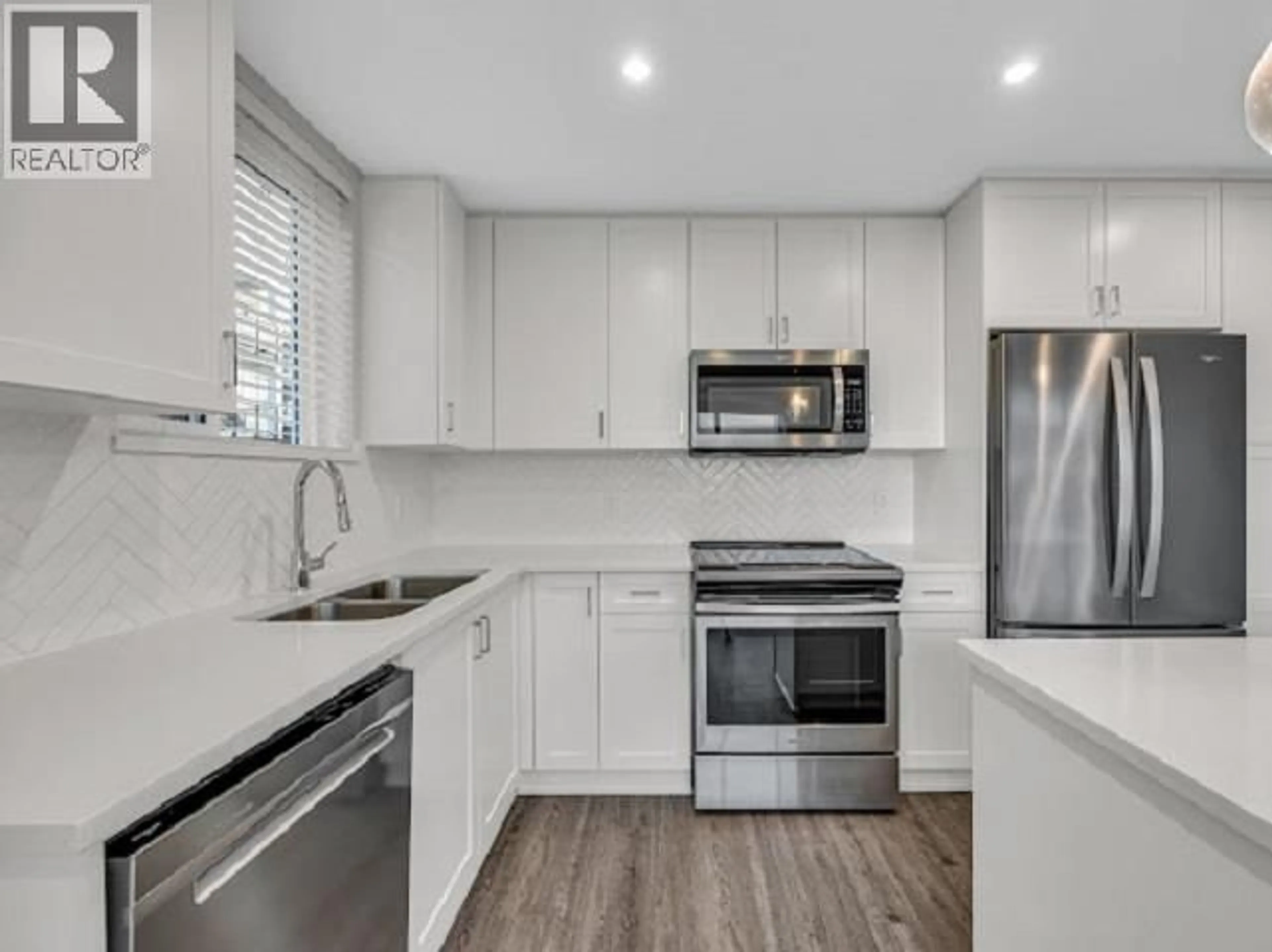 Open concept kitchen, unknown for 4301 - 2180 KELLY AVENUE, Port Coquitlam British Columbia V3C0L1