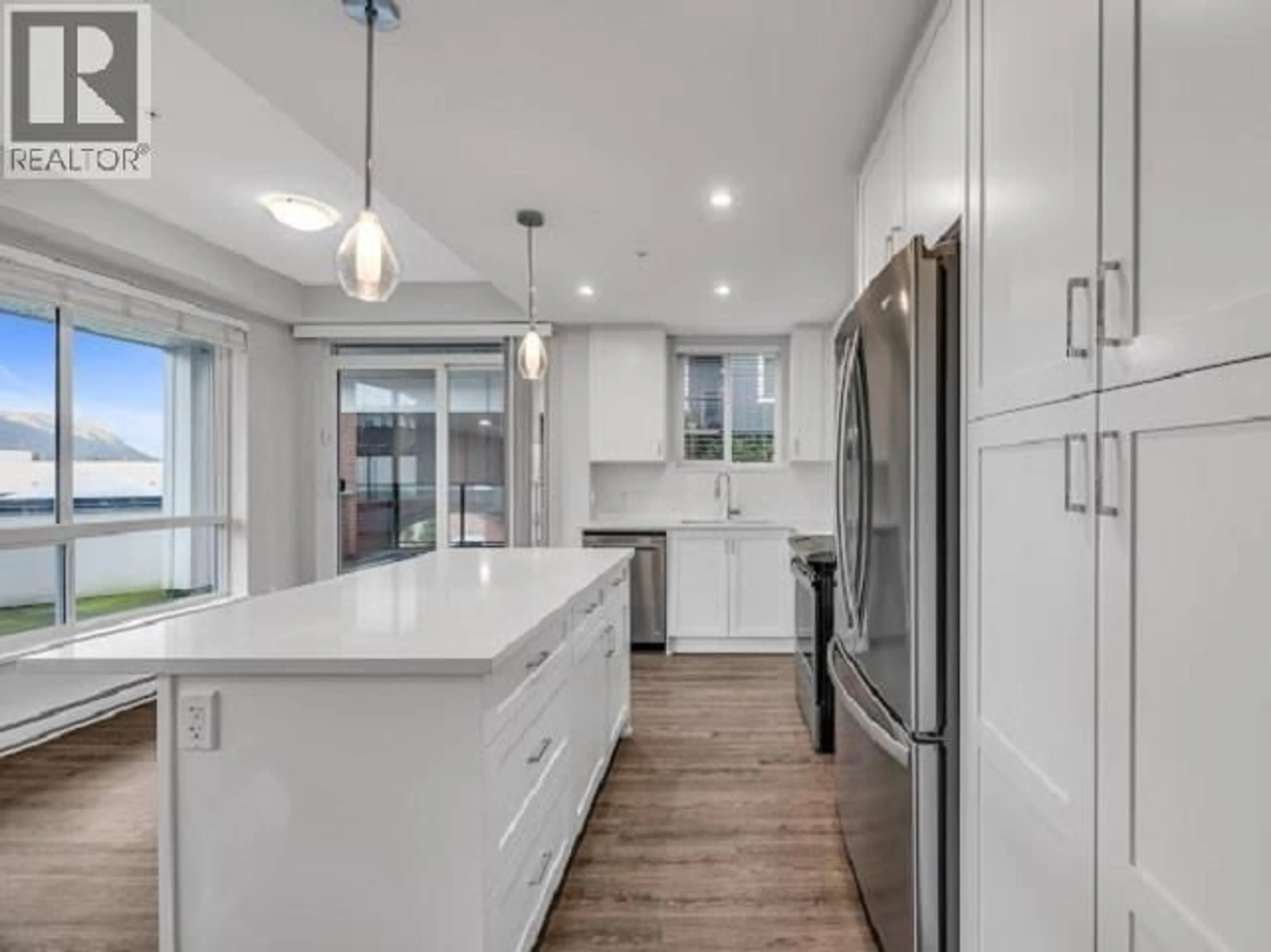 Open concept kitchen, unknown for 4301 - 2180 KELLY AVENUE, Port Coquitlam British Columbia V3C0L1