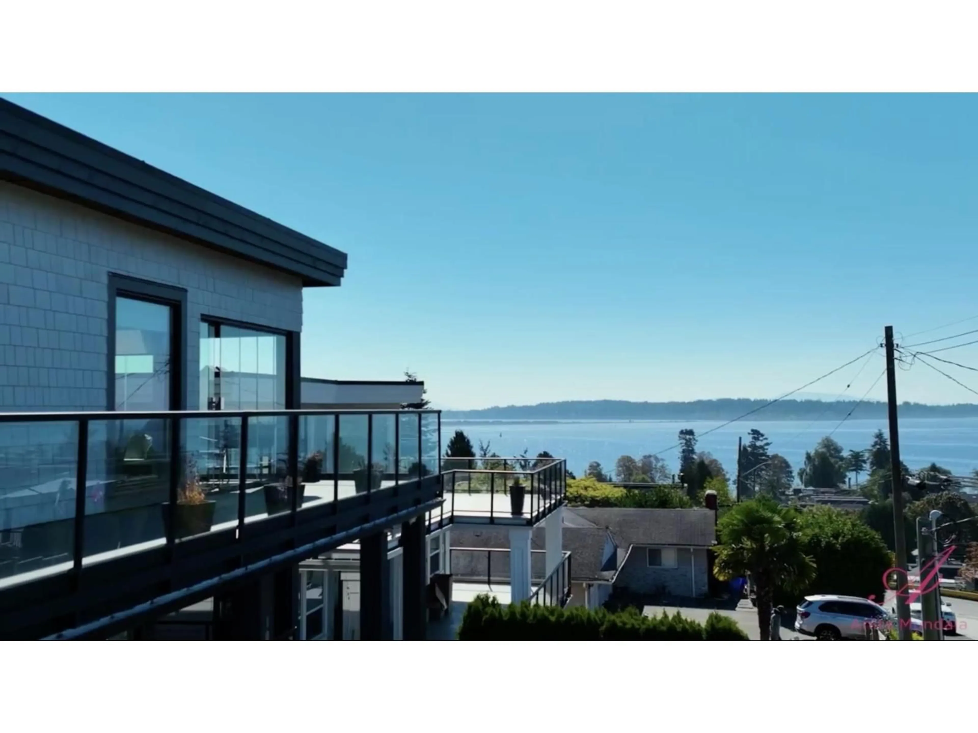 Unknown for 1040 LEE STREET, White Rock British Columbia V4B4P1