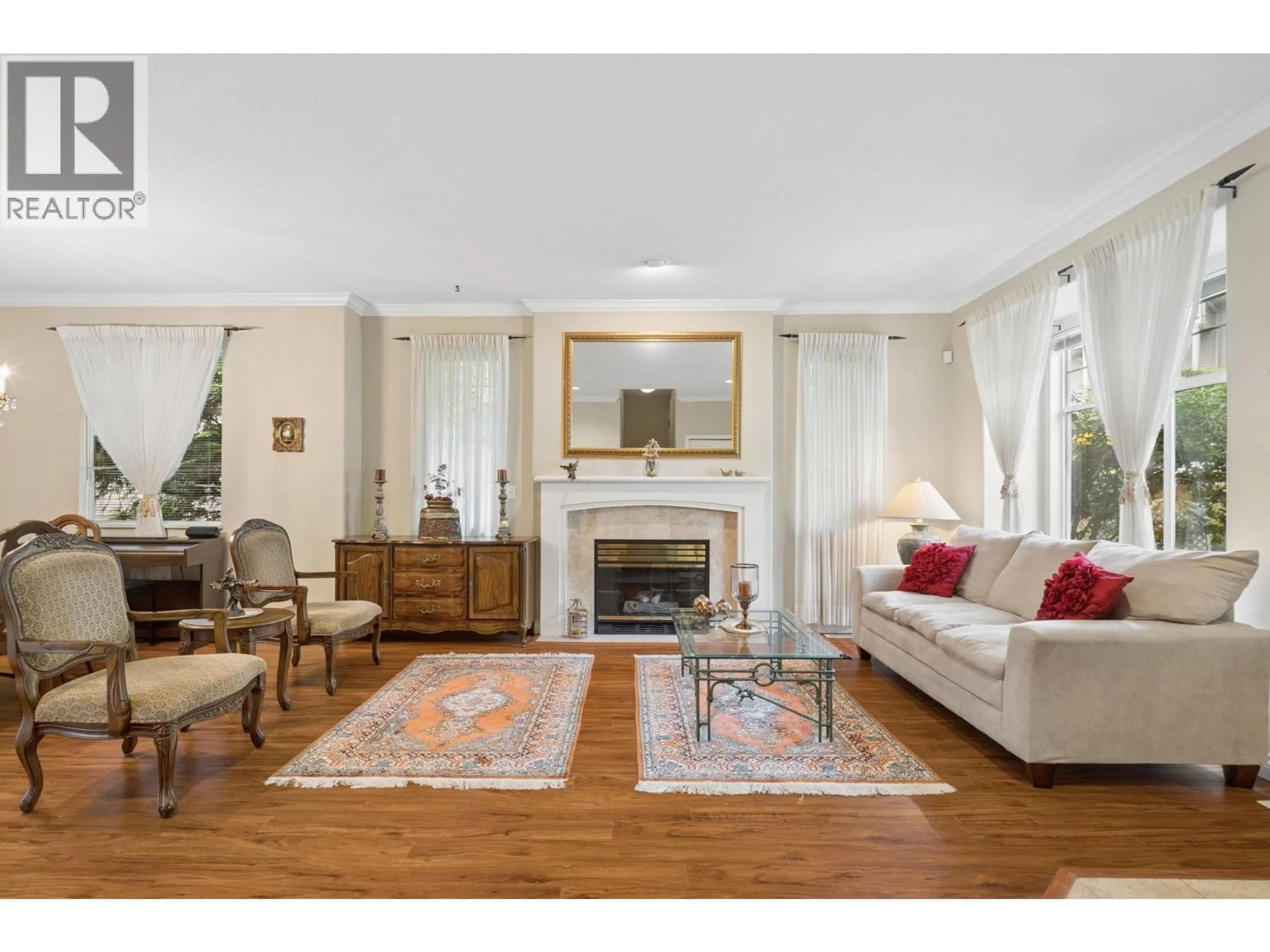 Living room with furniture, wood/laminate floor for 48 - 2979 PANORAMA DRIVE, Coquitlam British Columbia V3E2W8