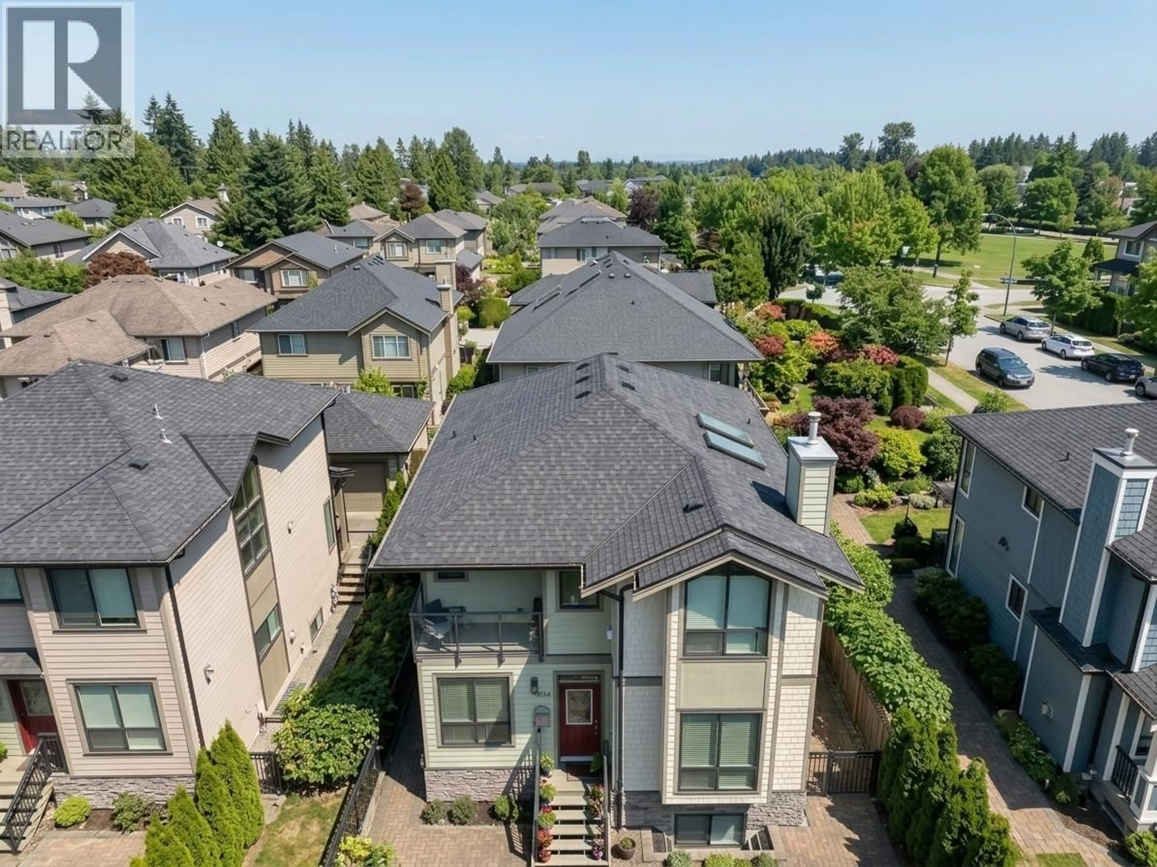 A pic from outside/outdoor area/front of a property/back of a property/a pic from drone, unknown for 1436 BEWICKE AVENUE, North Vancouver British Columbia V7M3B8