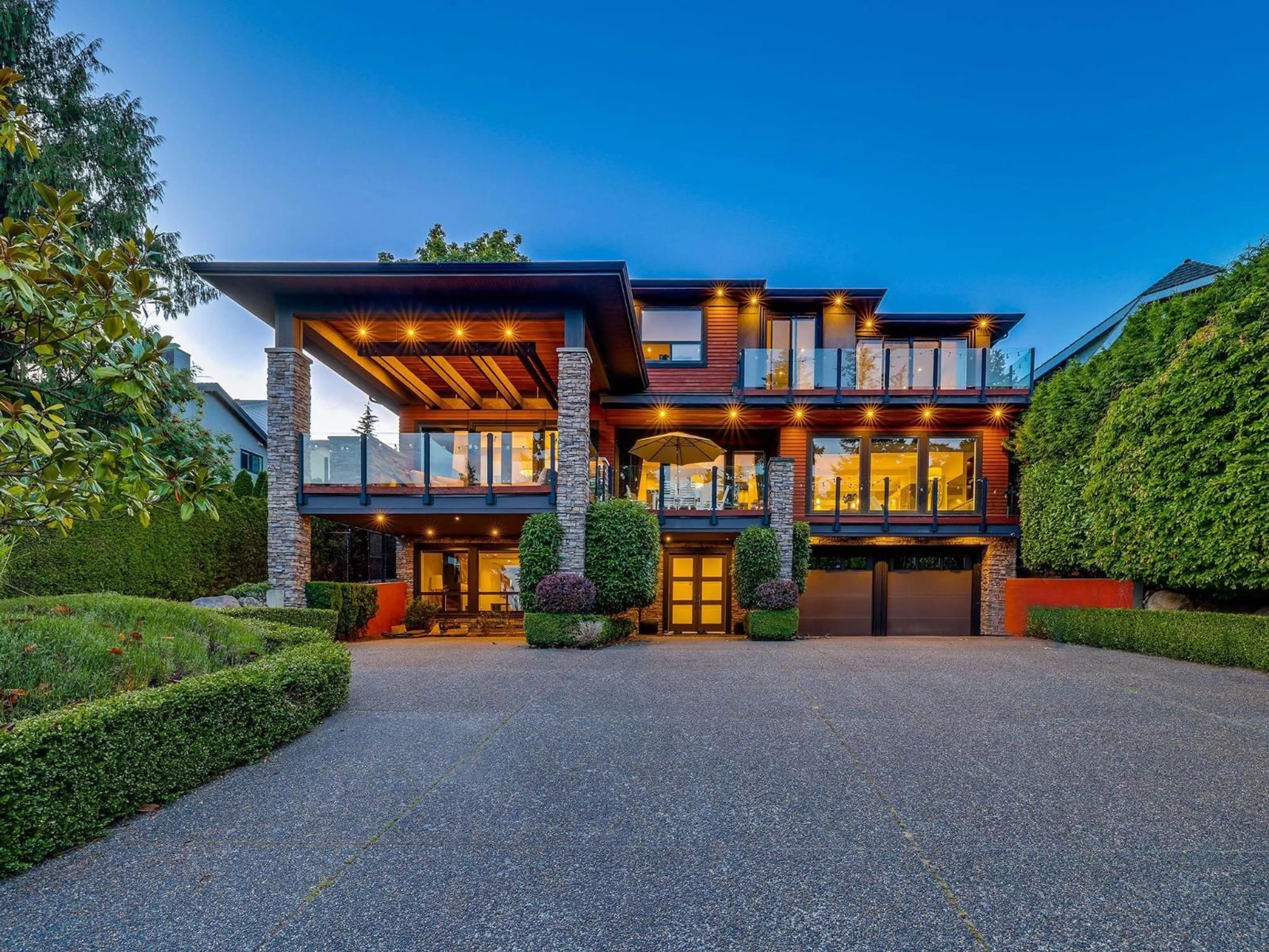 Home with brick exterior material, street for 13307 MARINE DRIVE, Surrey British Columbia V4A1E8