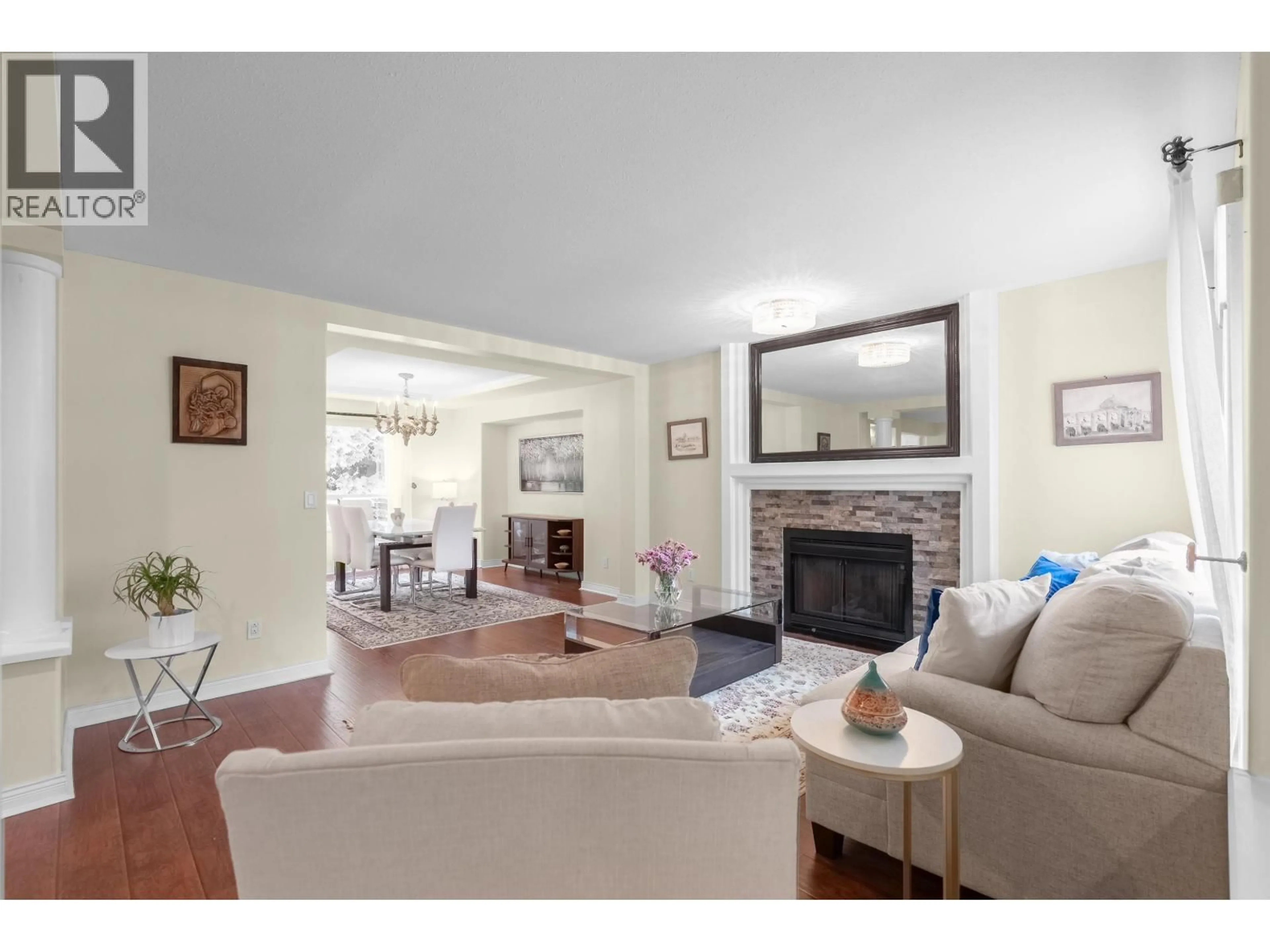 Living room with furniture, unknown for 57 FOXWOOD DRIVE, Port Moody British Columbia V3H4X2