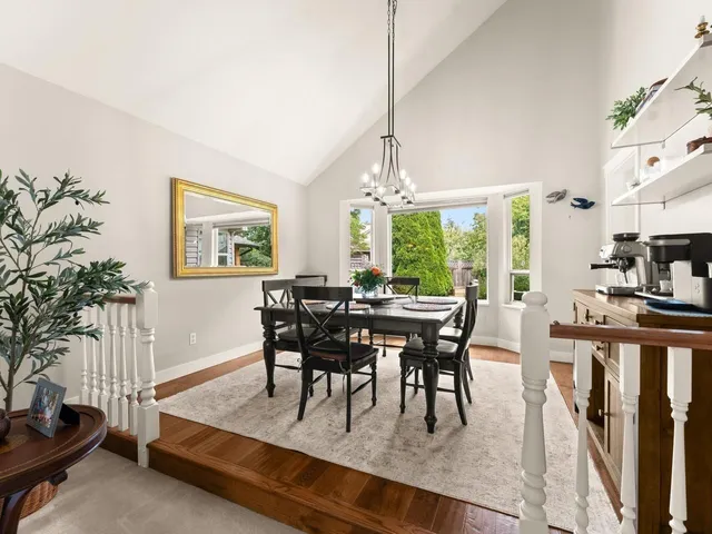 6089 185 STREET, Surrey 4