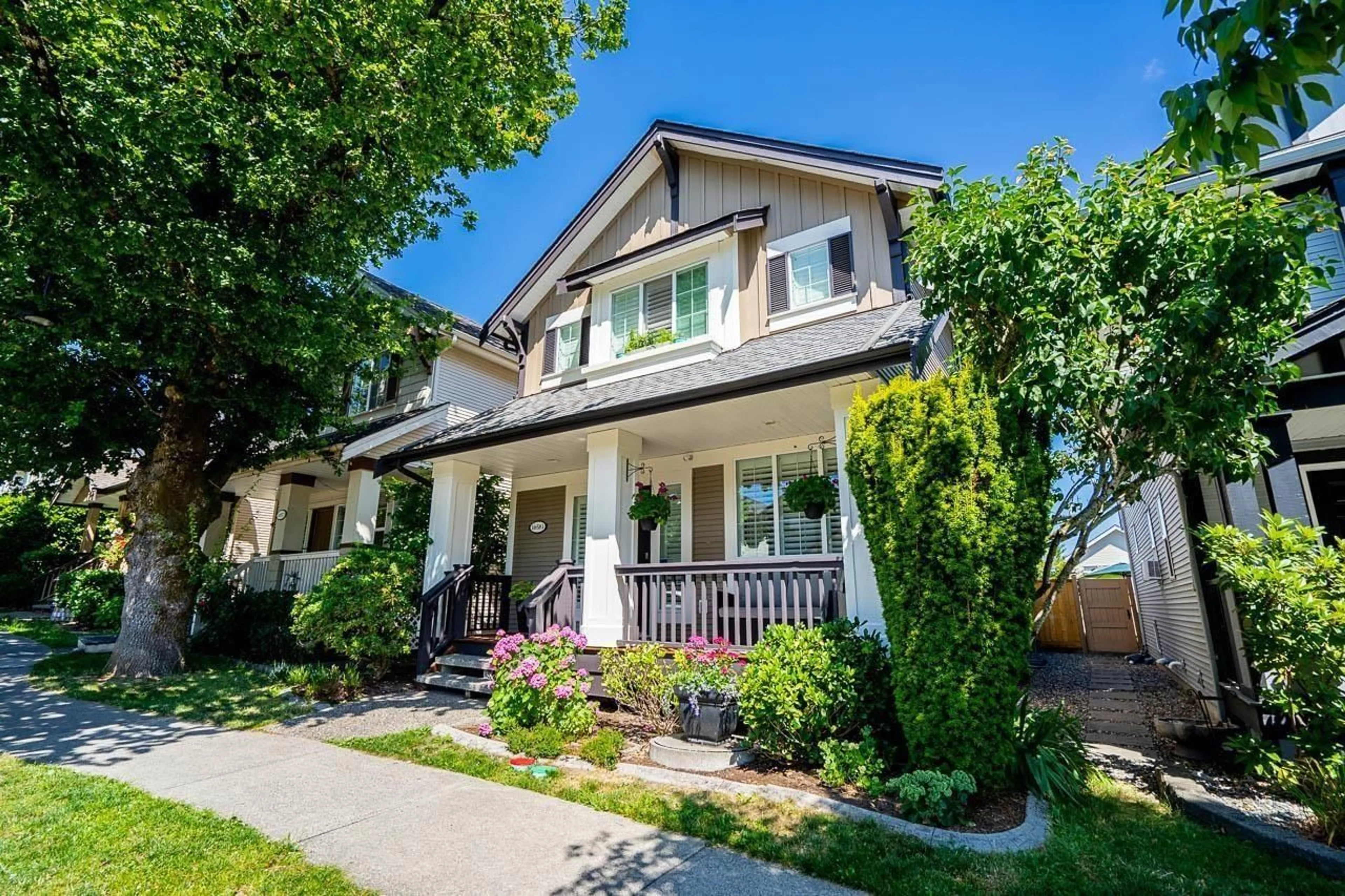 Home with brick exterior material, street for 16581 60 AVENUE, Surrey British Columbia V3S1S7