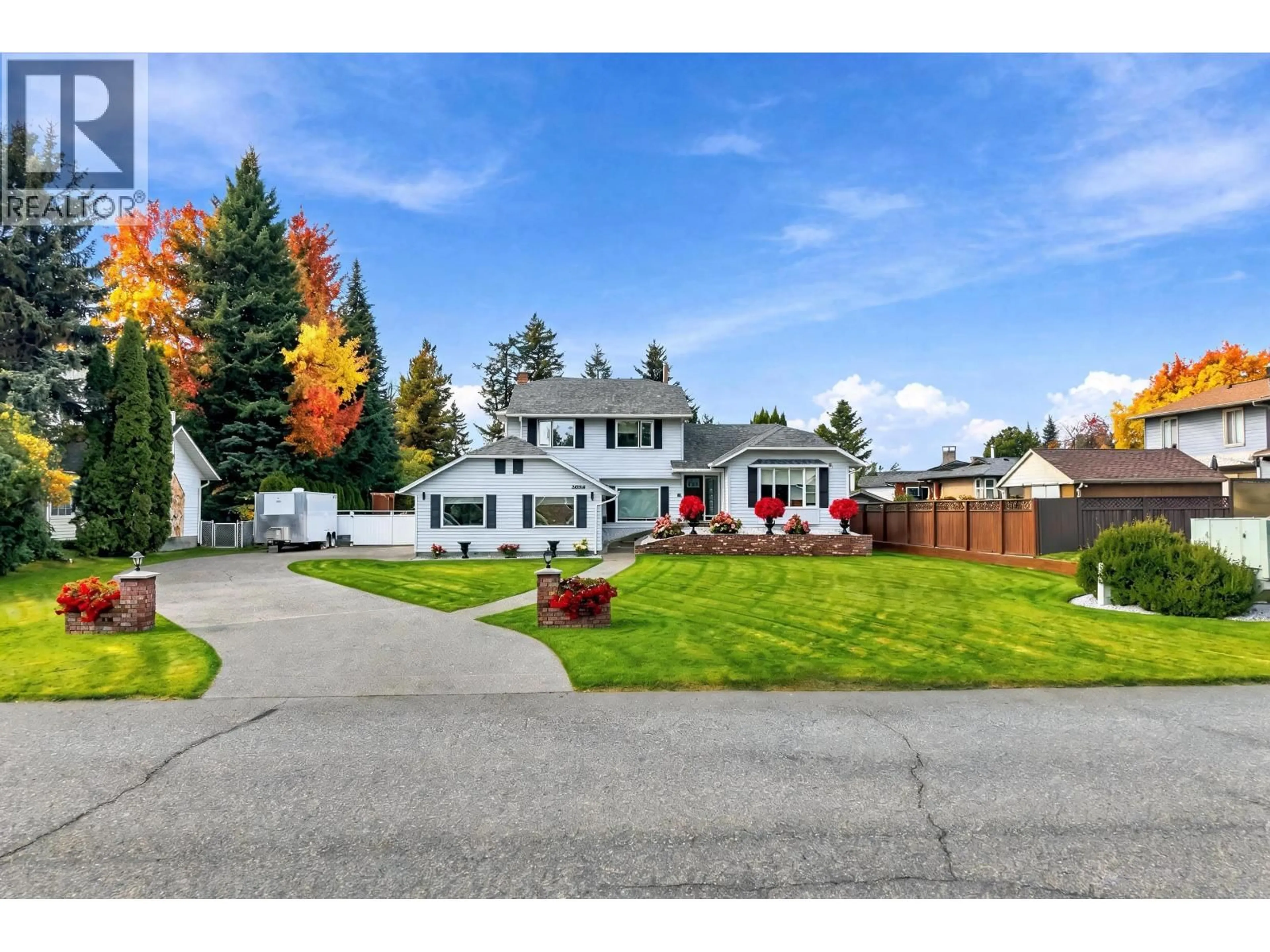 A pic from outside/outdoor area/front of a property/back of a property/a pic from drone, street for 2869 RIDGEVIEW DRIVE, Prince George British Columbia V2K4A3