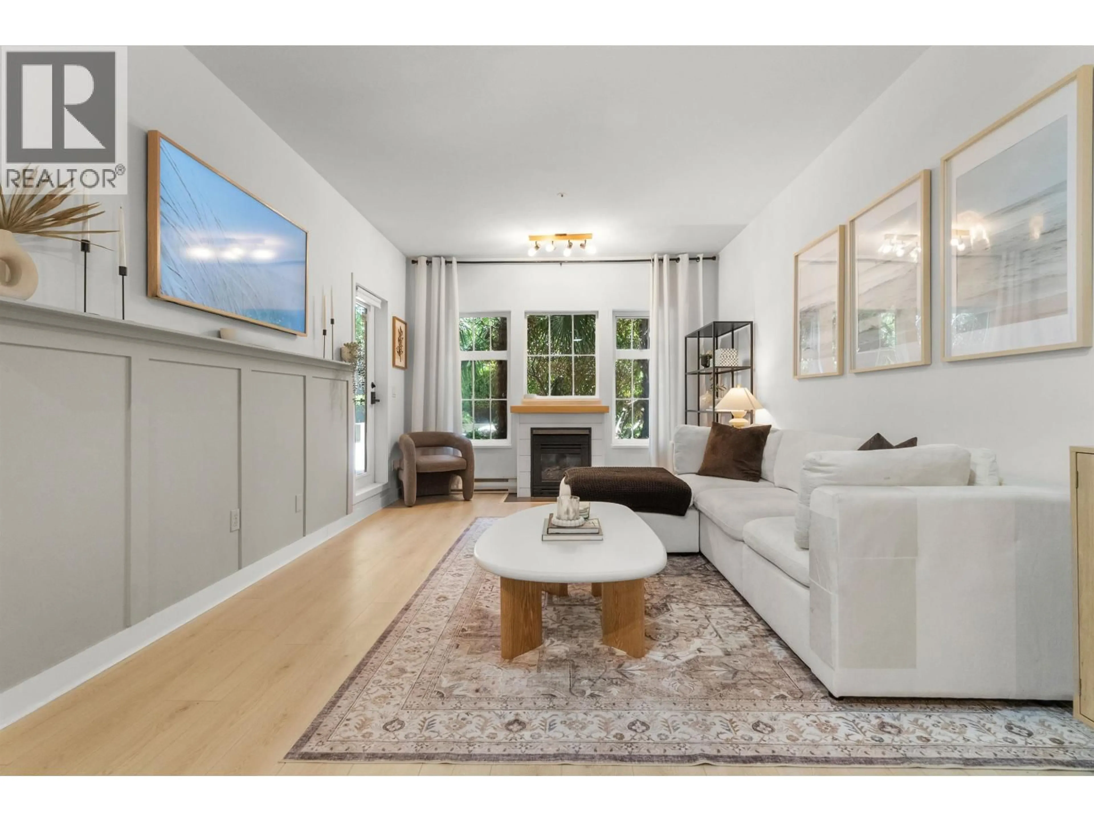 Living room with furniture, unknown for 109 - 1369 56 STREET, Tsawwassen British Columbia V4L2A6