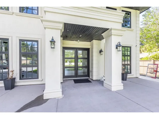 5573 125A STREET, Surrey 4