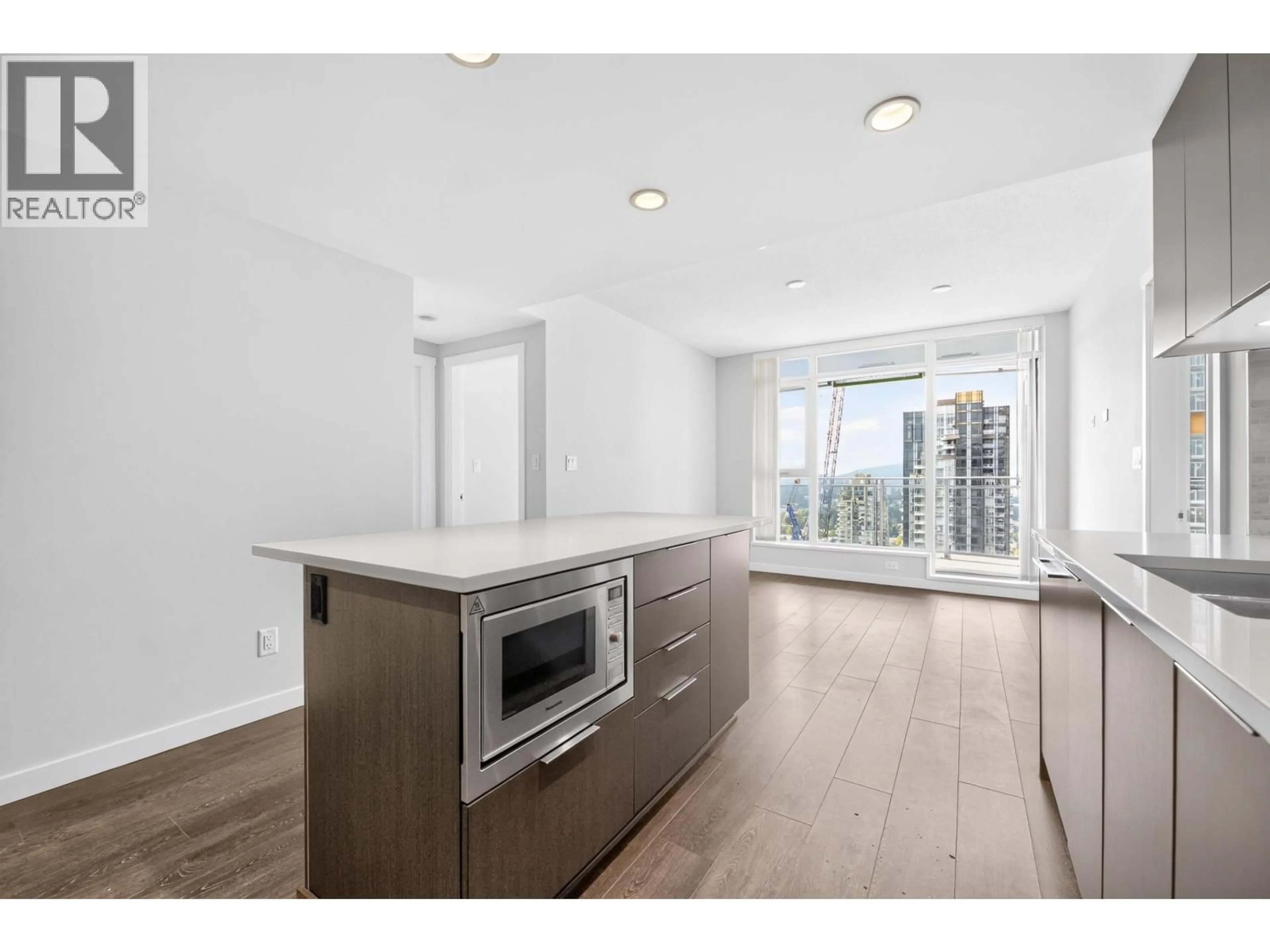 Open concept kitchen, unknown for 3607 - 1182 WESTWOOD STREET, Coquitlam British Columbia V3B0T9