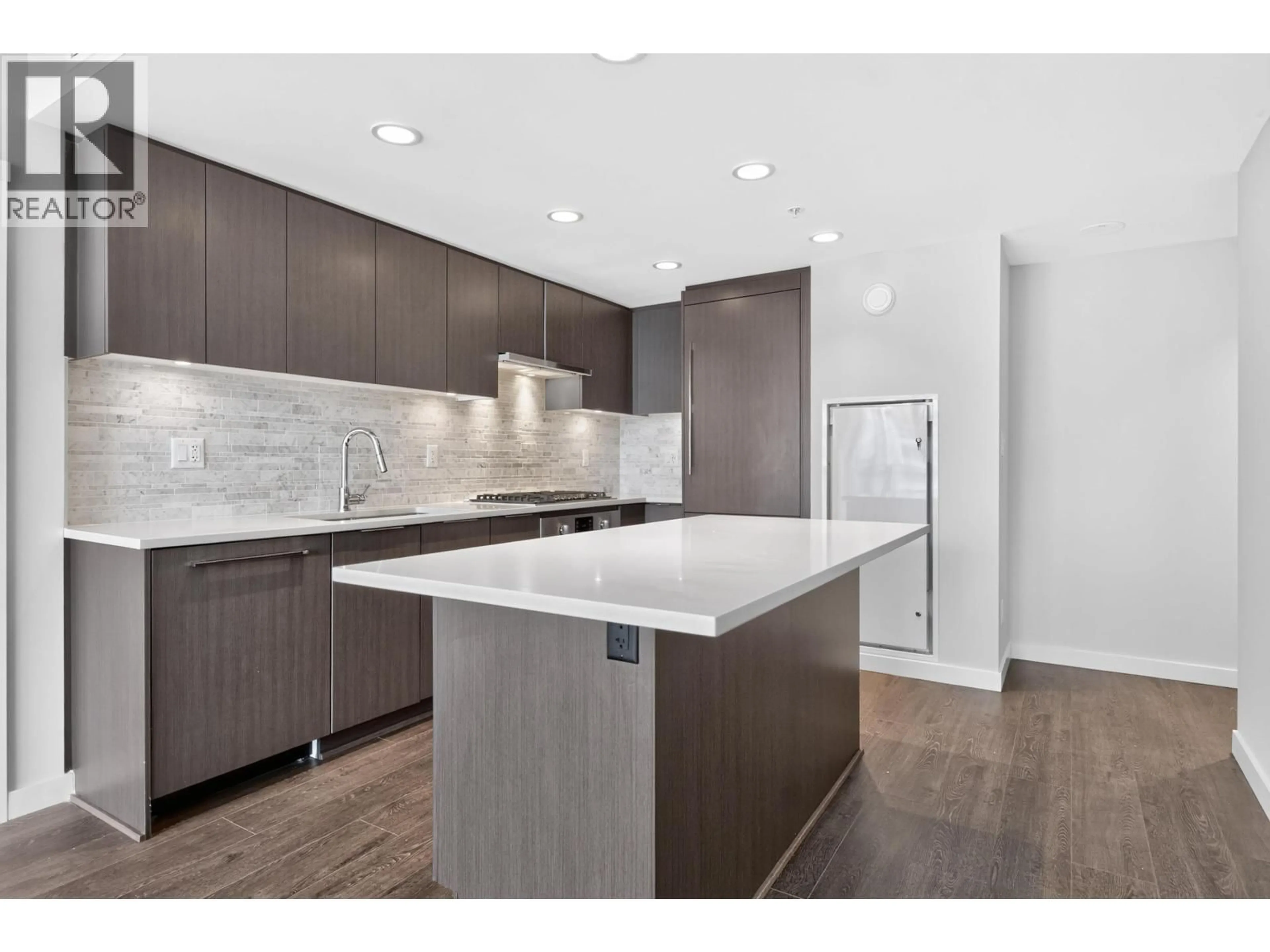 Open concept kitchen, unknown for 3607 - 1182 WESTWOOD STREET, Coquitlam British Columbia V3B0T9