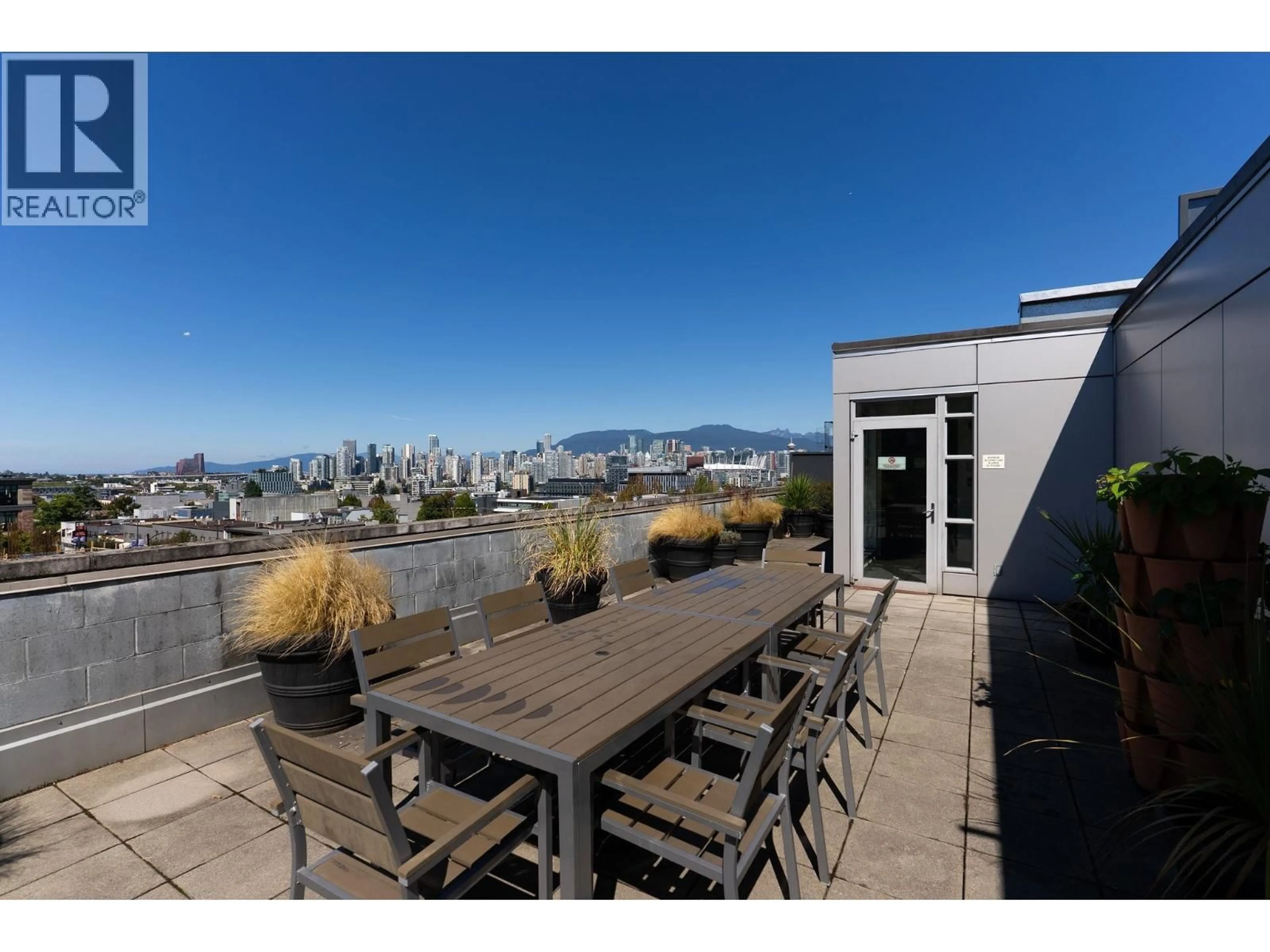 Patio, unknown for 409 - 2511 QUEBEC STREET, Vancouver British Columbia V5T0B6