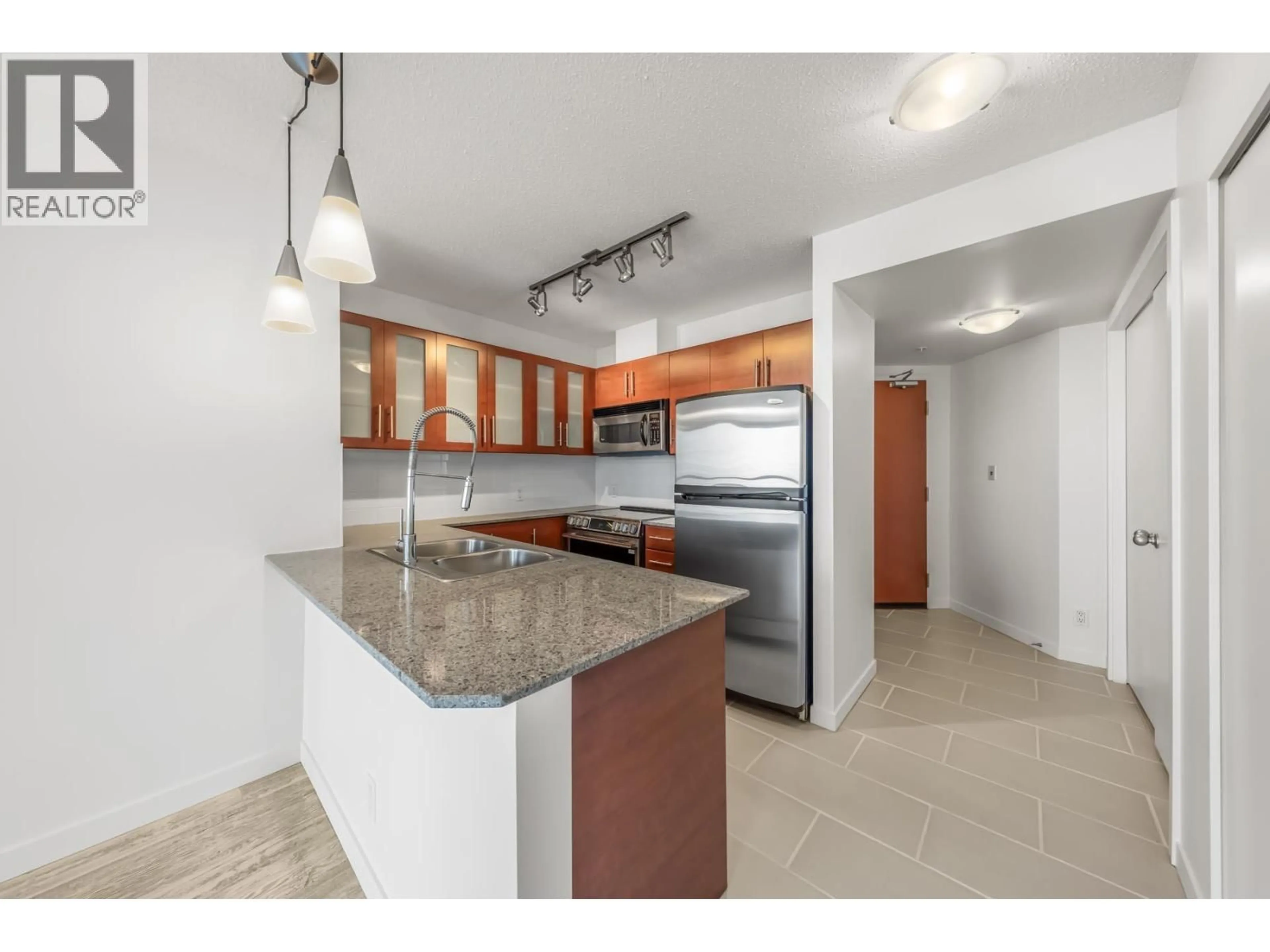 Standard kitchen, unknown for 601 - 813 AGNES STREET, New Westminster British Columbia V3M0A9