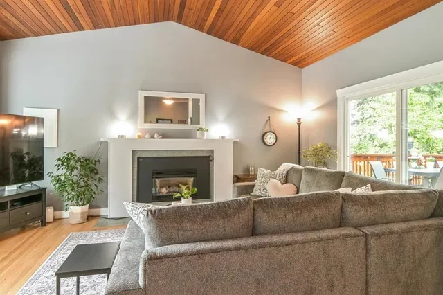 23913 58A AVENUE, Langley 5