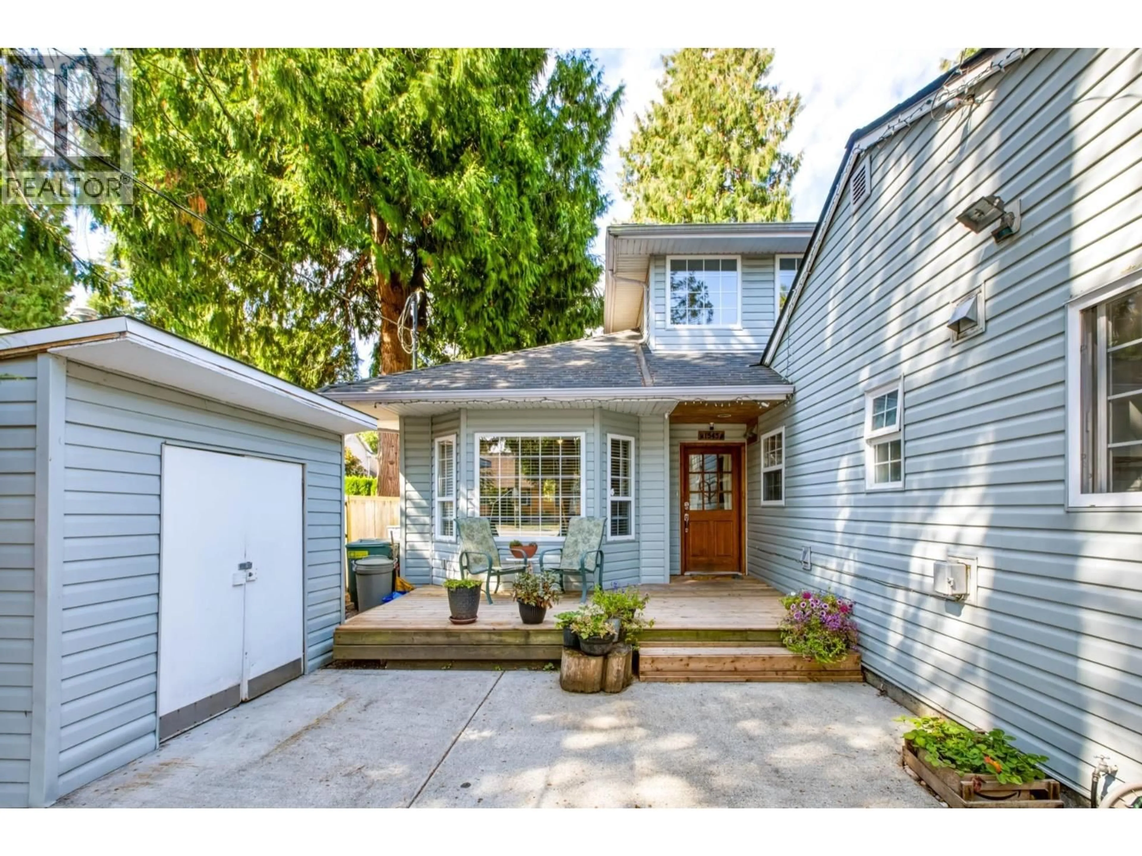 Home with vinyl exterior material, street for 1545 DUNCAN DRIVE, Delta British Columbia V4L1R7