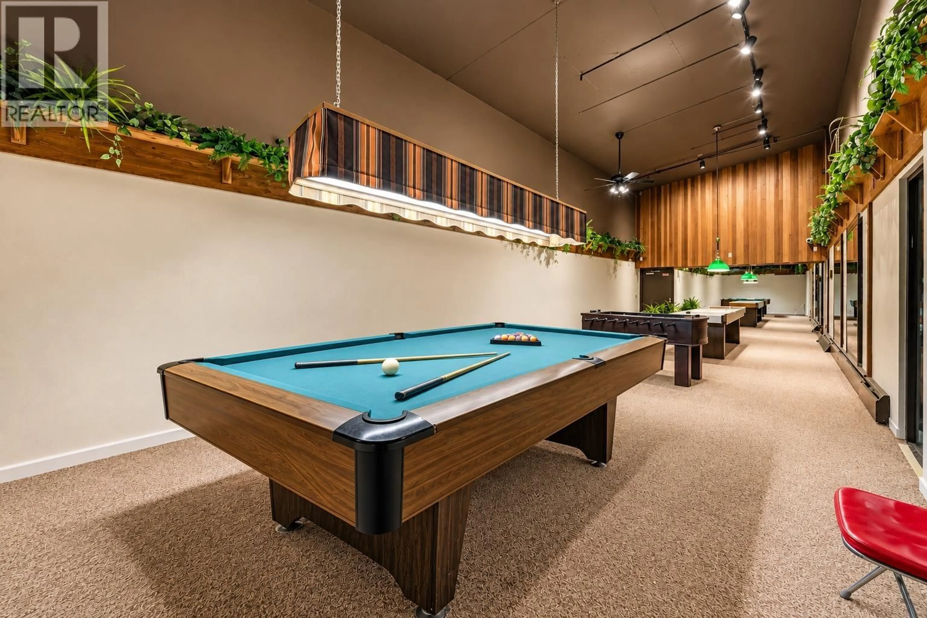 Pool for 306 - 2020 FULLERTON AVENUE, North Vancouver British Columbia V7P3G3