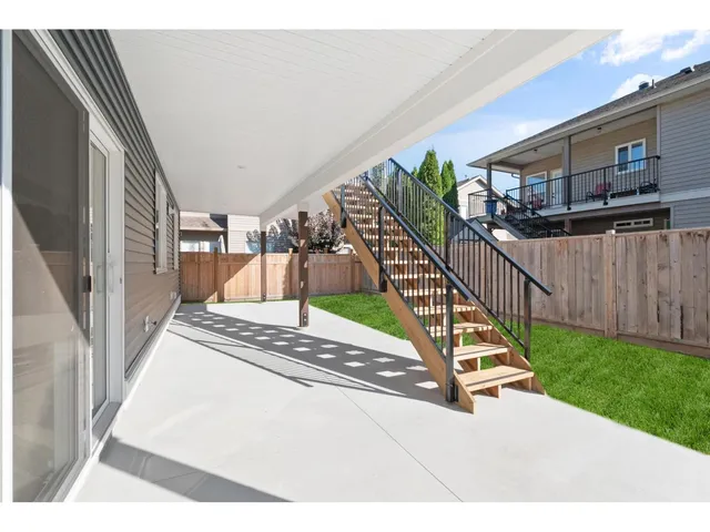 6419 FERN STREET, Chilliwack 2