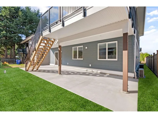 6419 FERN STREET, Chilliwack 4