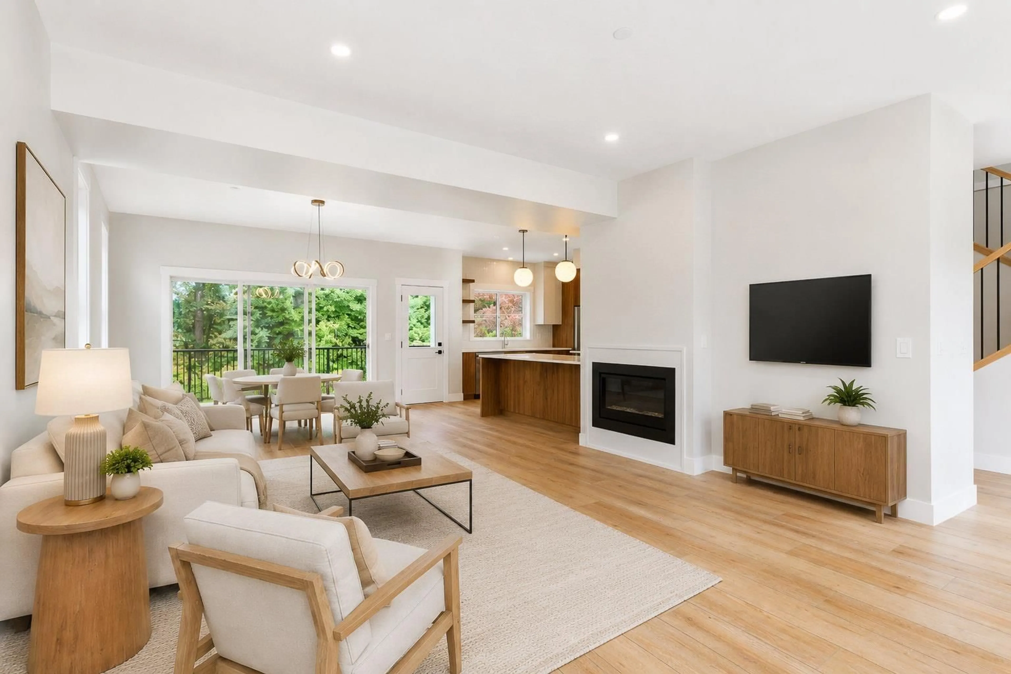 Living room with furniture, unknown for 8336 MILLER CRESCENT, Mission British Columbia V2V6H7