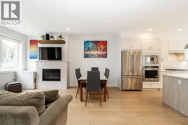 26 - 5377 8A AVENUE, Delta 3