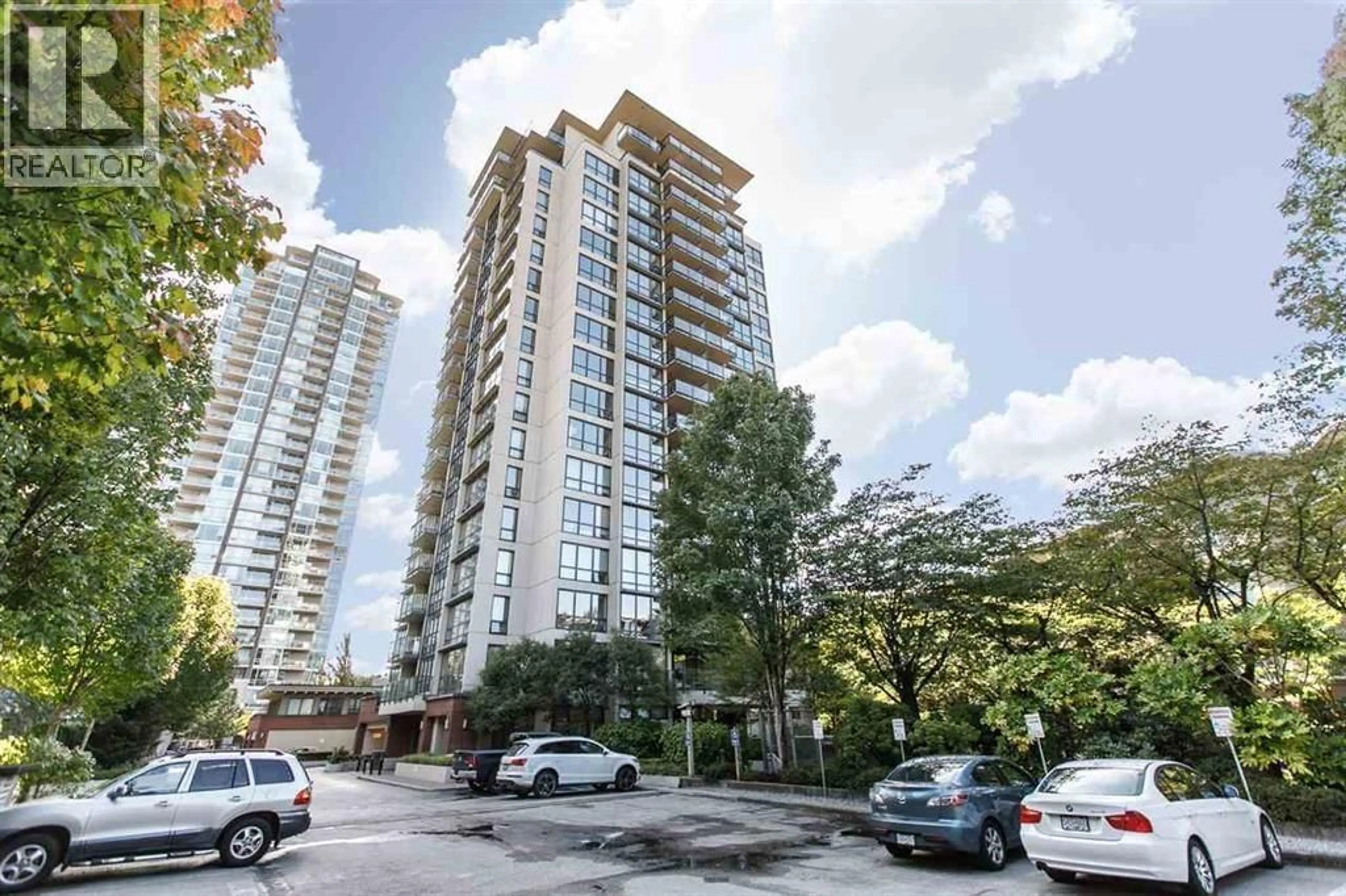 Patio, unknown for 301 - 2959 GLEN DRIVE, Coquitlam British Columbia V3B0B8