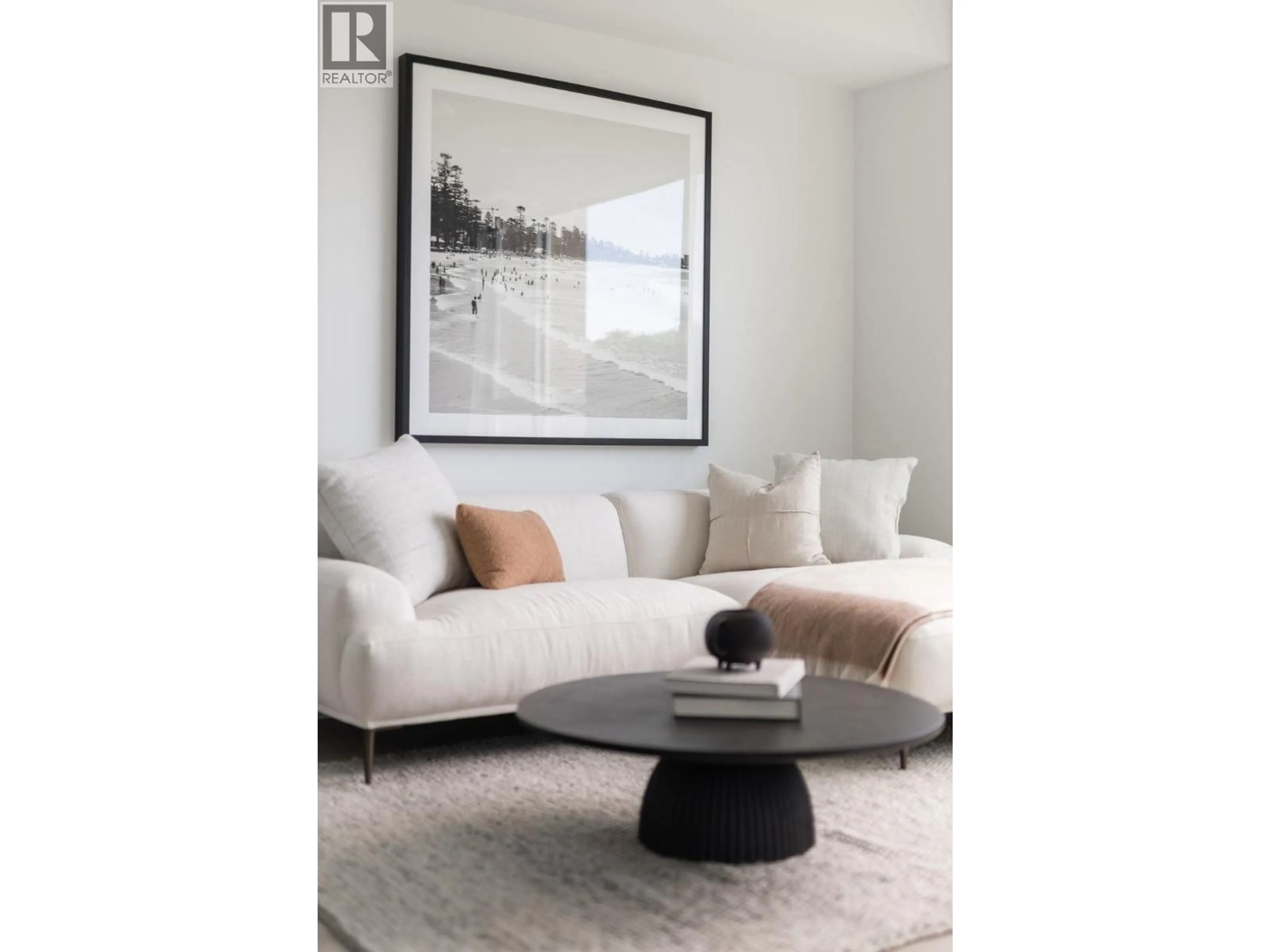 Living room with furniture, unknown for 218 - 2463 RABBIT DRIVE, Tsawwassen British Columbia V4M0G6