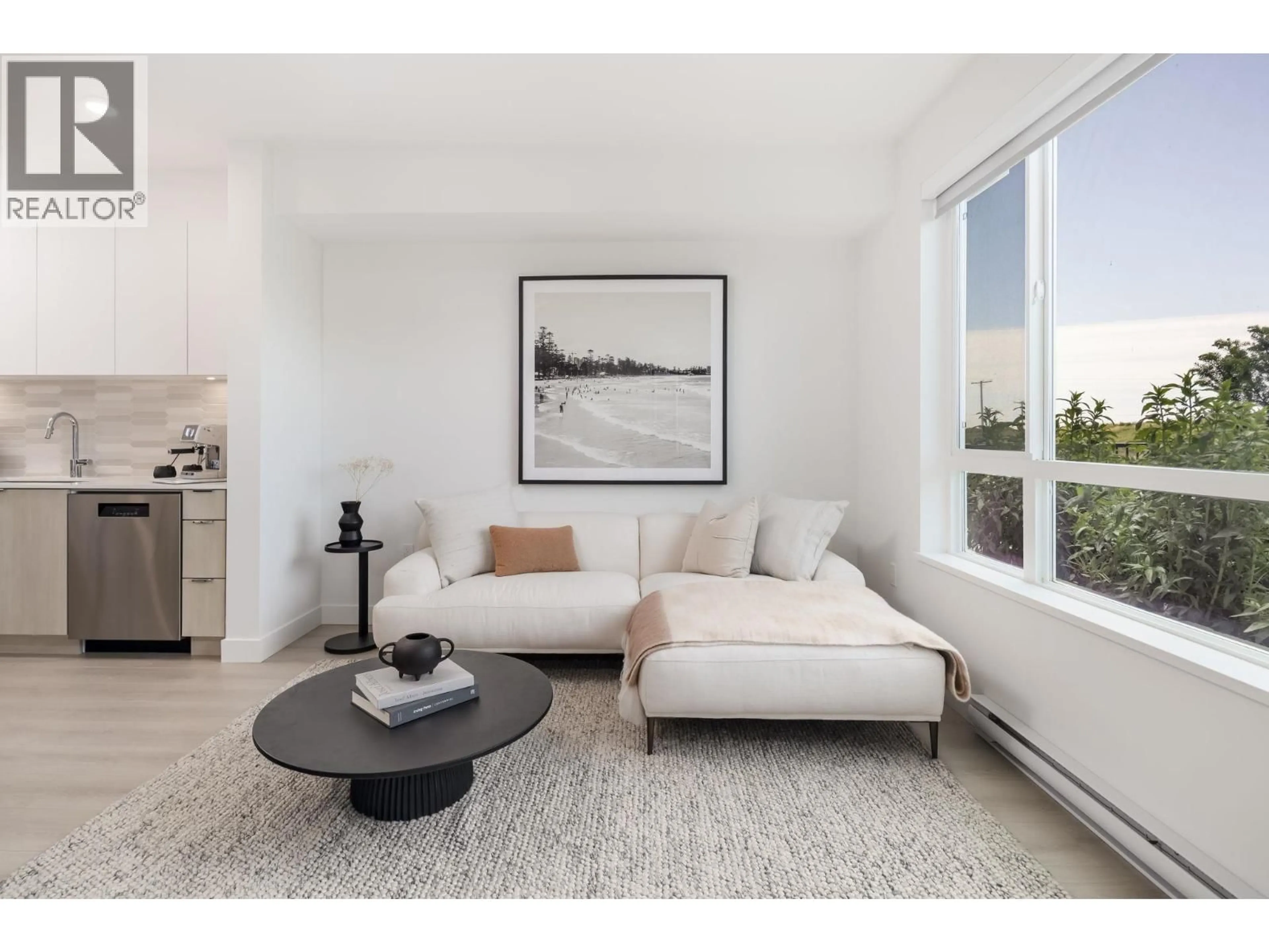 Living room with furniture, unknown for 218 - 2463 RABBIT DRIVE, Tsawwassen British Columbia V4M0G6