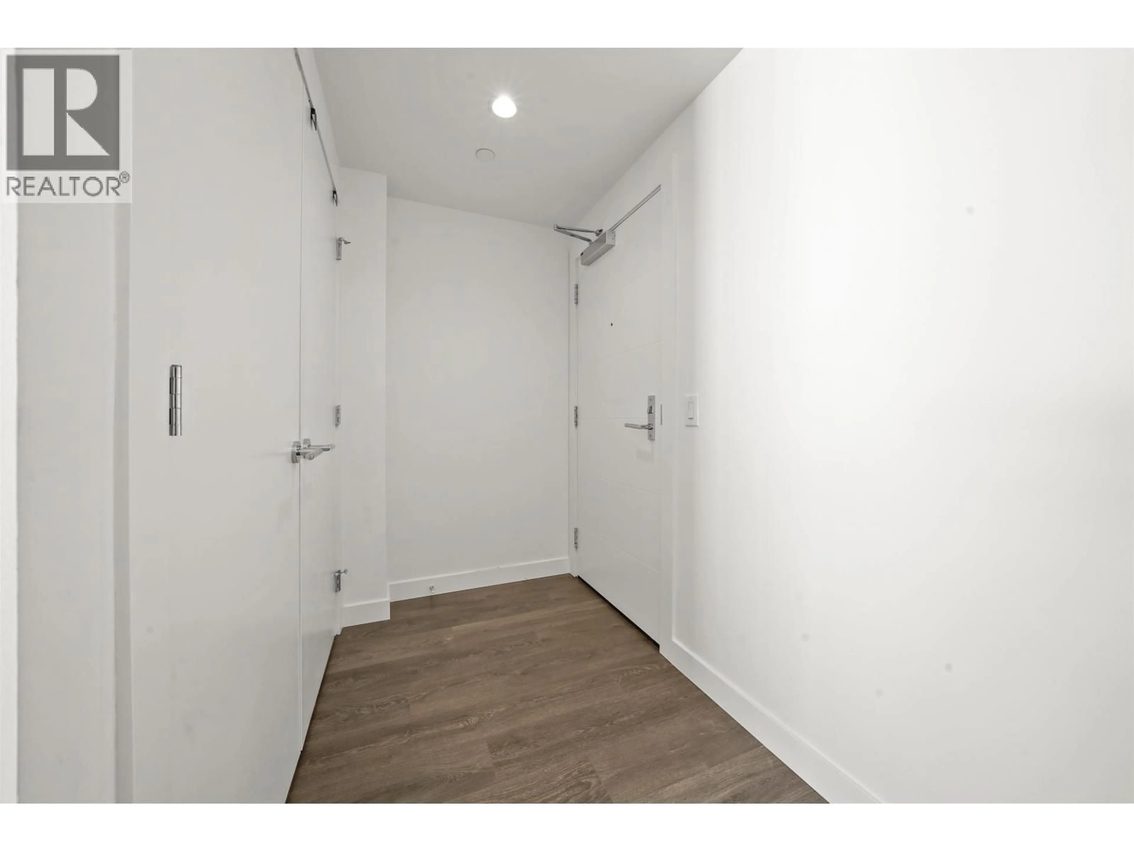 A pic of a room for 3404 - 657 WHITING WAY, Coquitlam British Columbia V3J0J6