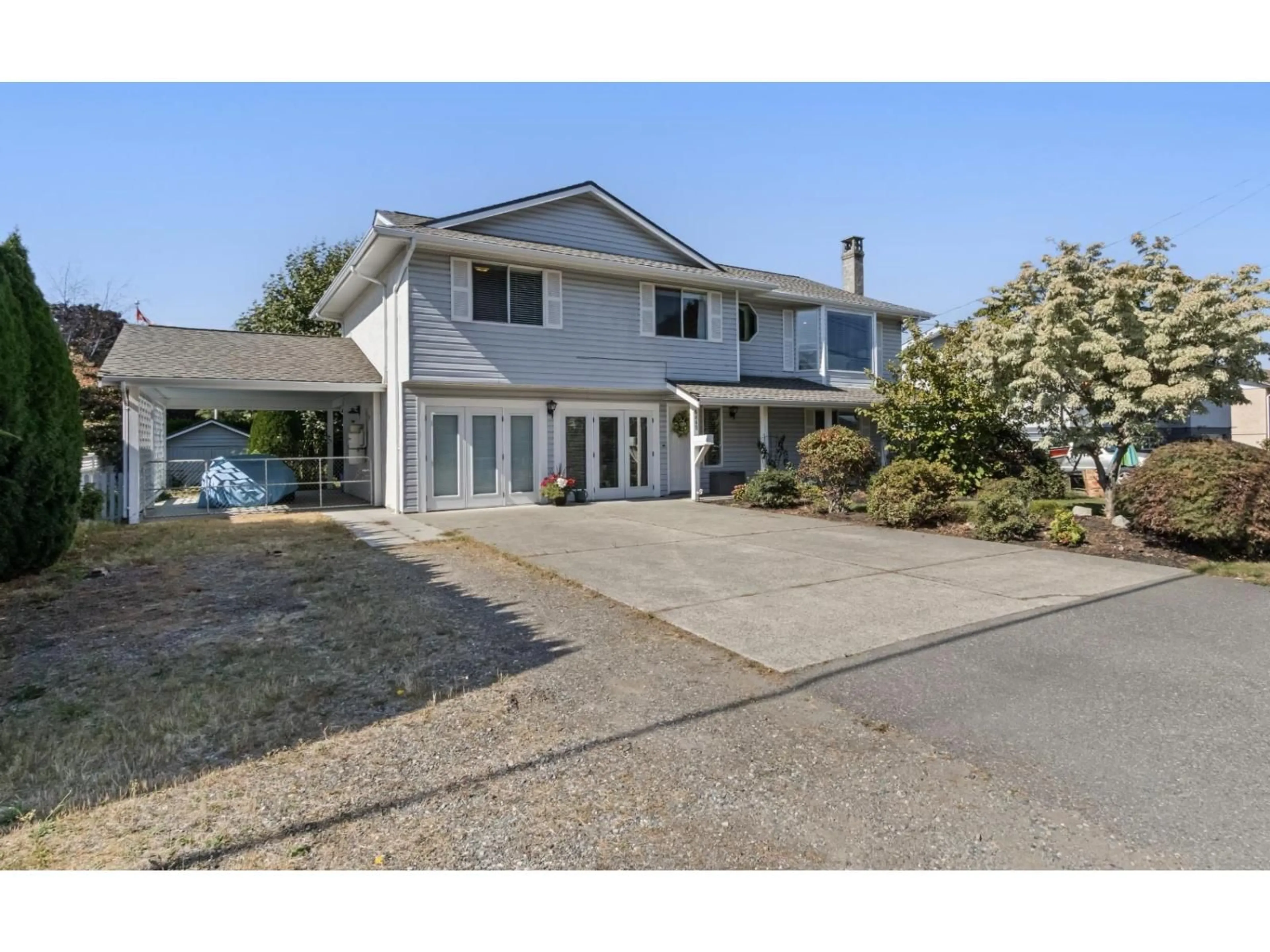 Home with vinyl exterior material, street for 6445 SILVERTHORNE ROAD, Chilliwack British Columbia V2R2N6