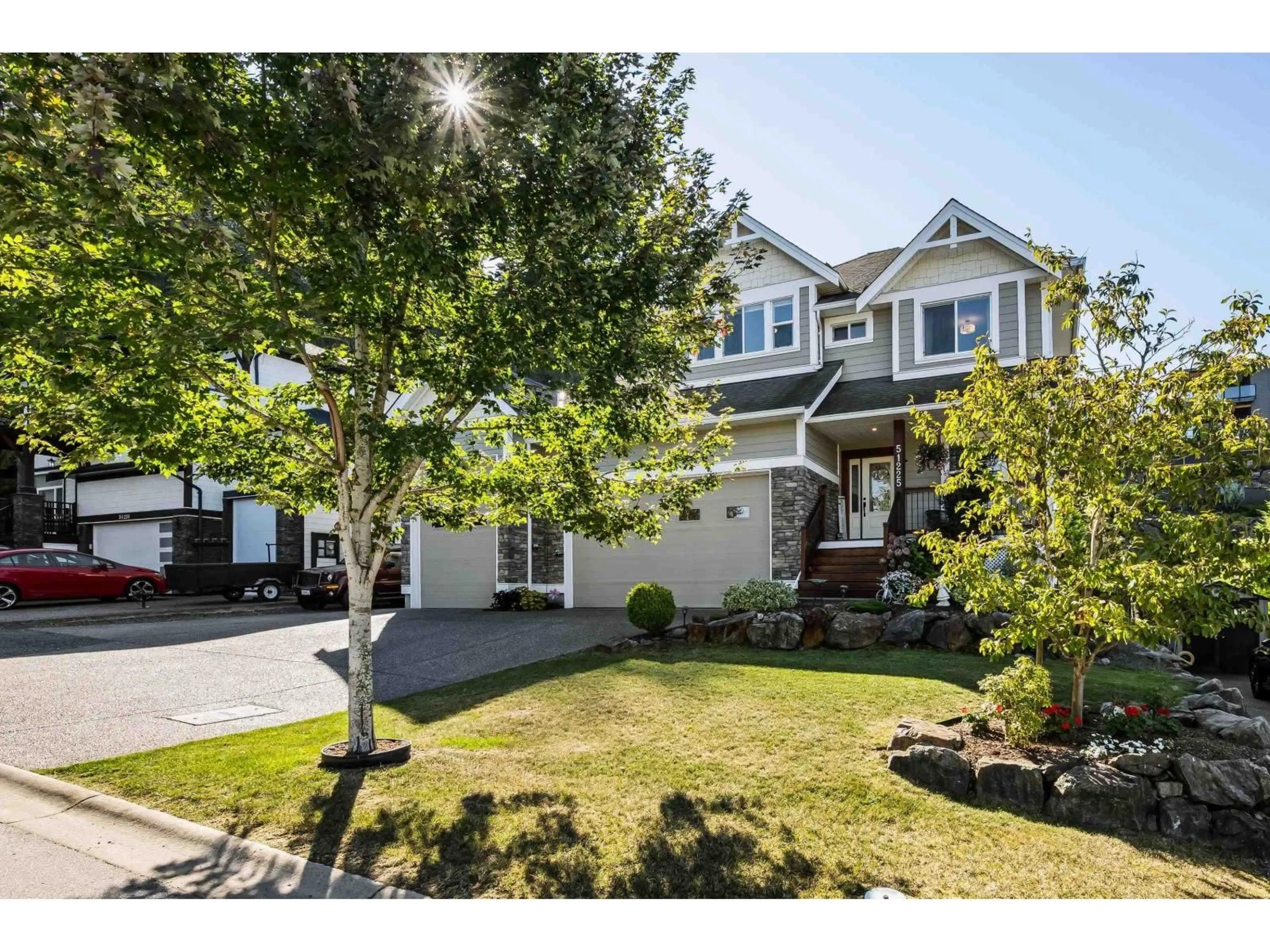 Home with vinyl exterior material, street for 51225 ROWANNA CRESCENT, Chilliwack British Columbia V4Z0C5