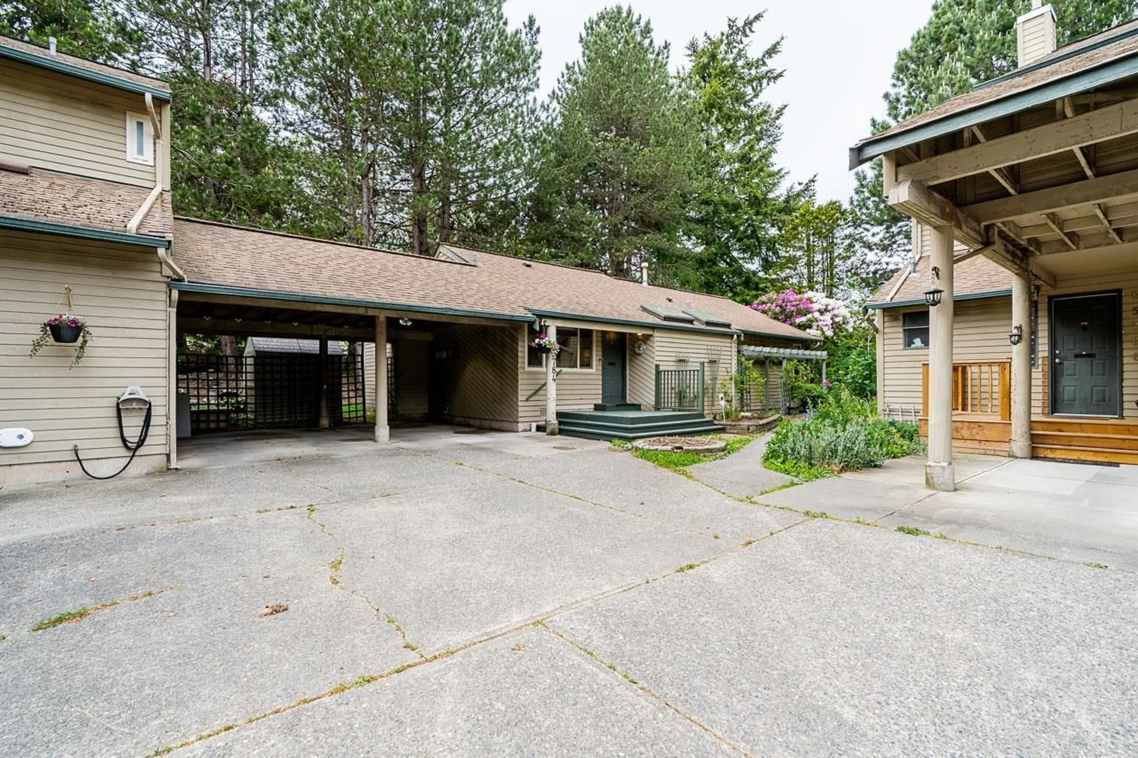 Unknown for 15784 MCBETH ROAD, Surrey British Columbia V4A5X3