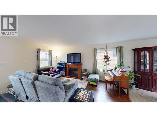 11328 86A STREET, Fort St. John 3