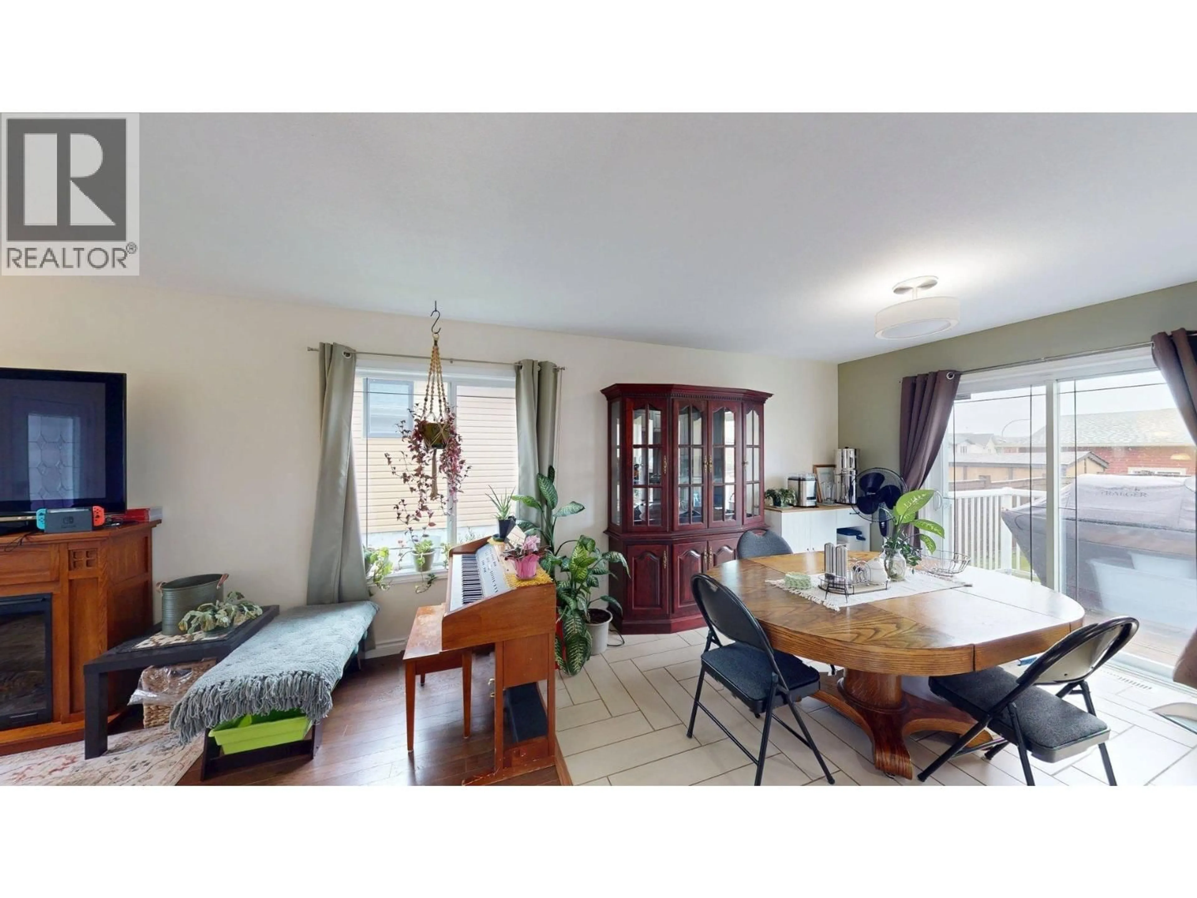 Dining room, unknown for 11328 86A STREET, Fort St. John British Columbia V1J0G2